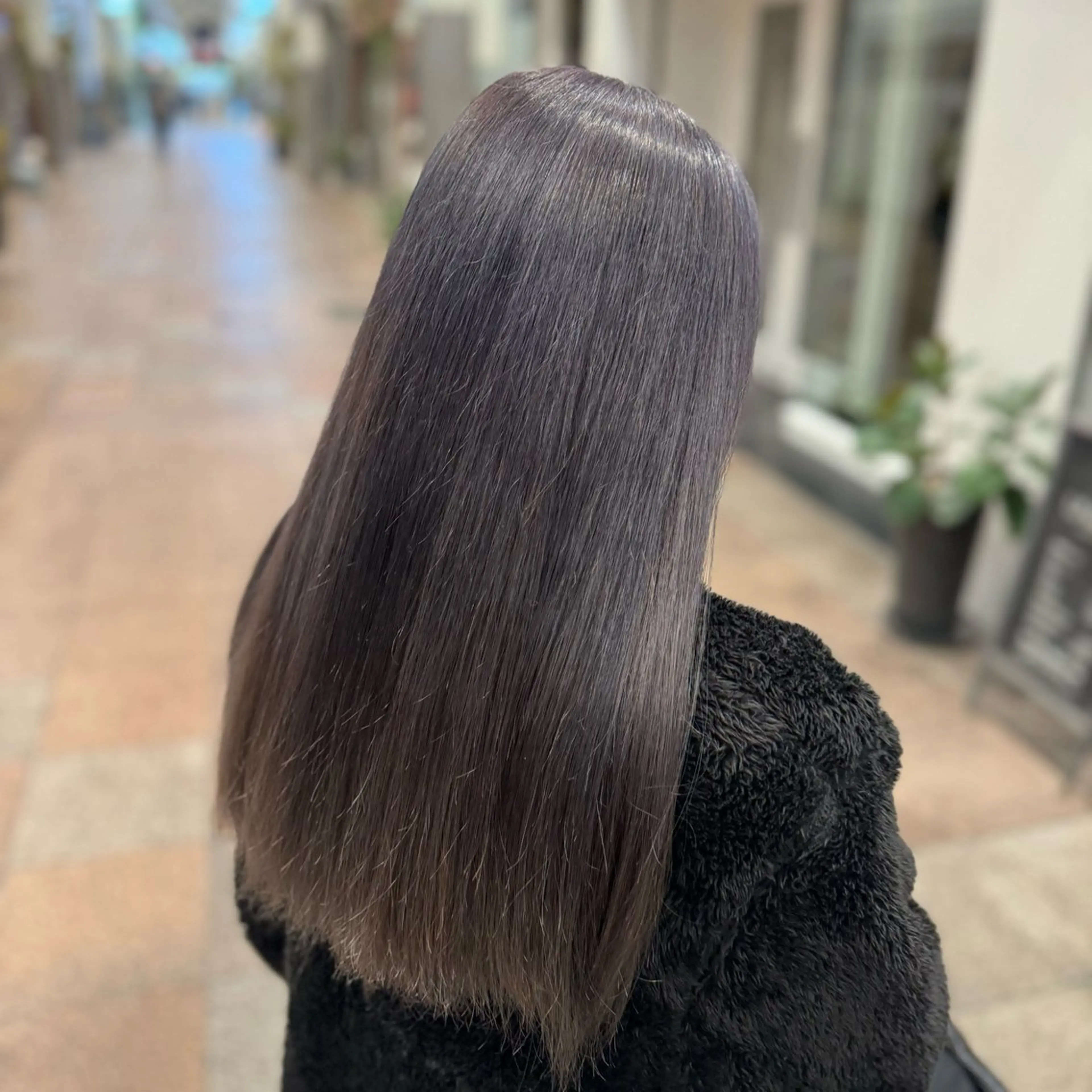 カラー 谷口 真衣のヘアスタイル