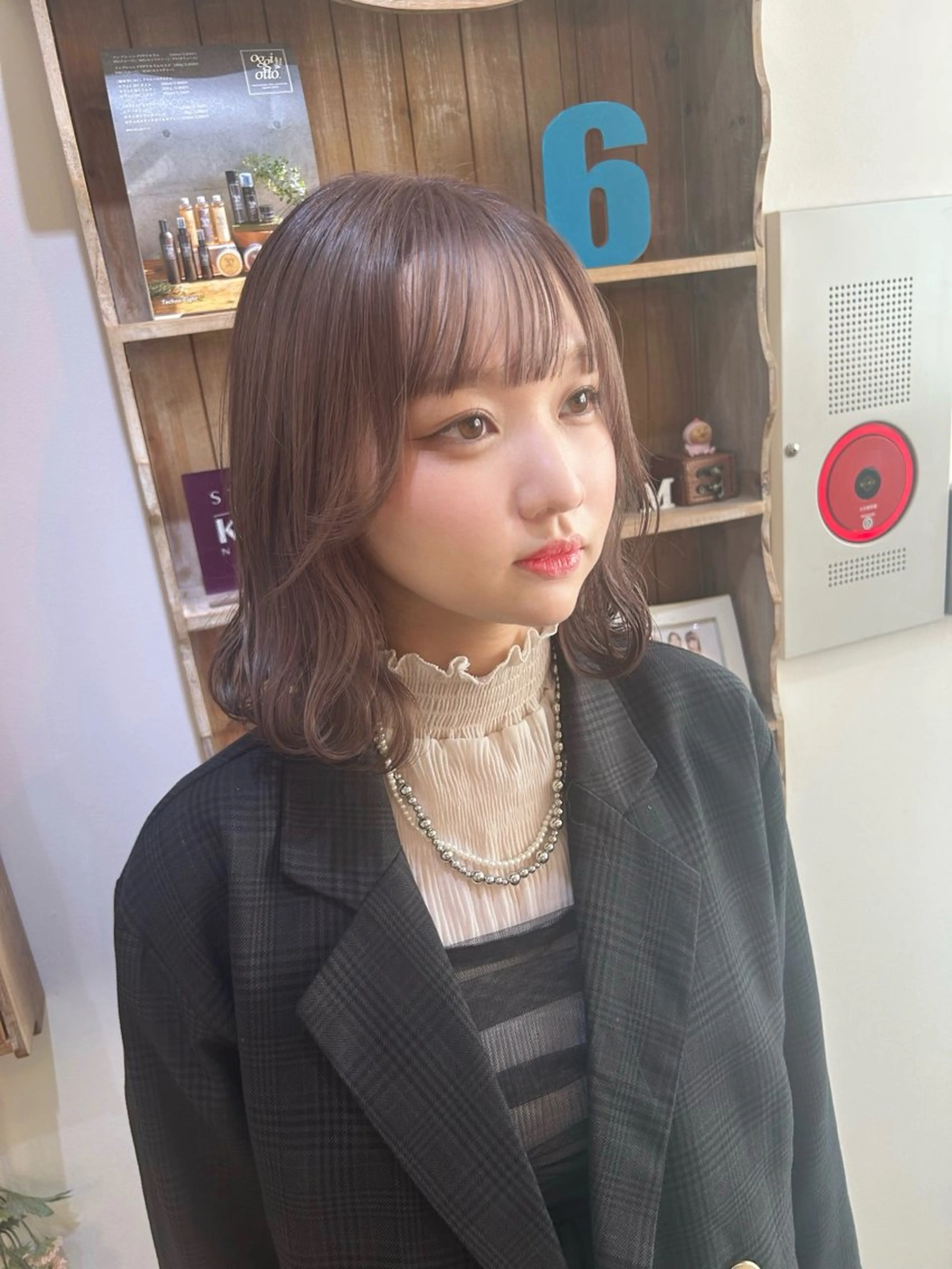 ショート カラー カット ヘアカラー 砂野 真璃奈のヘアスタイル