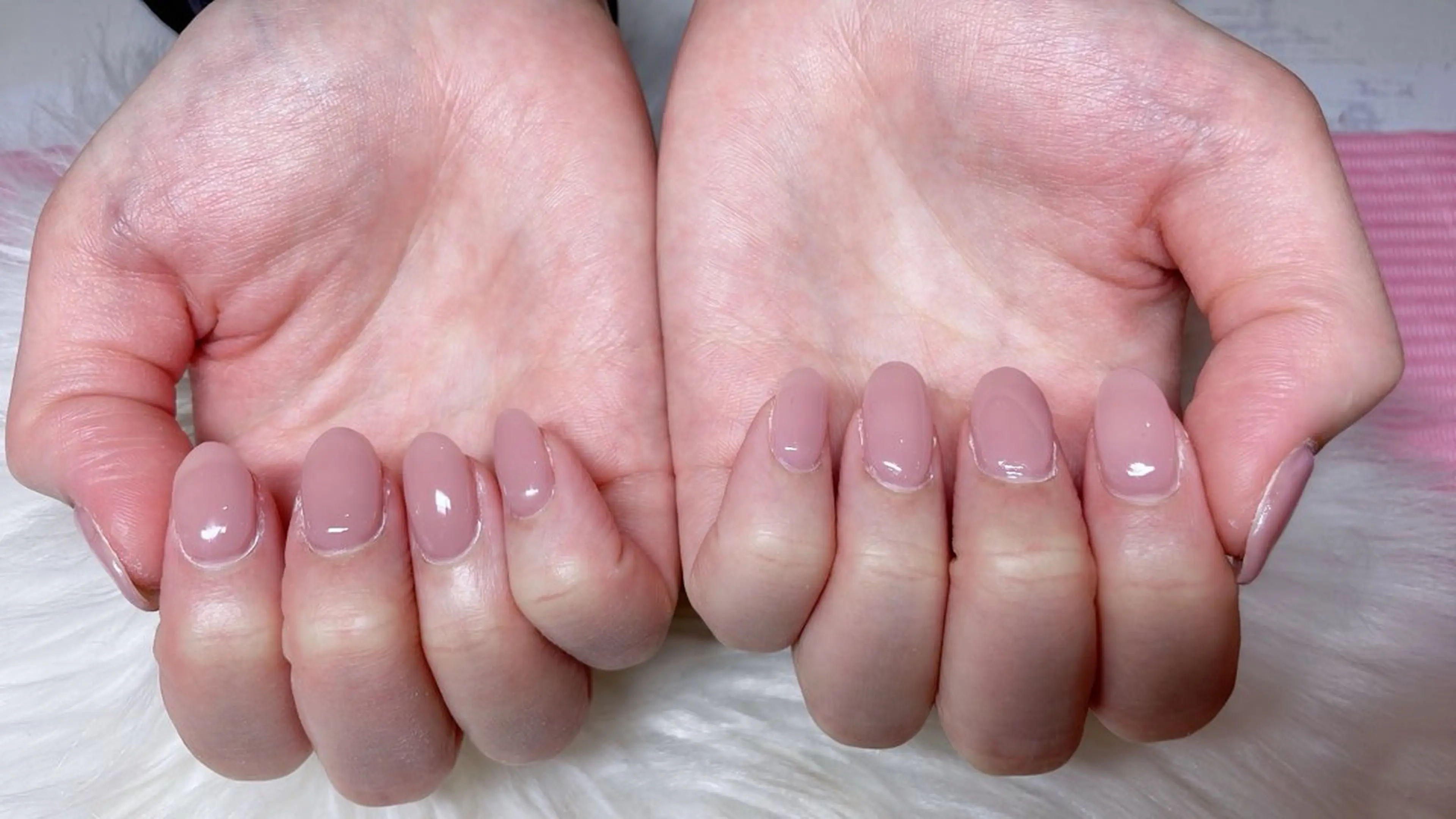 ネイル Amoureuse Satomiのネイルデザイン