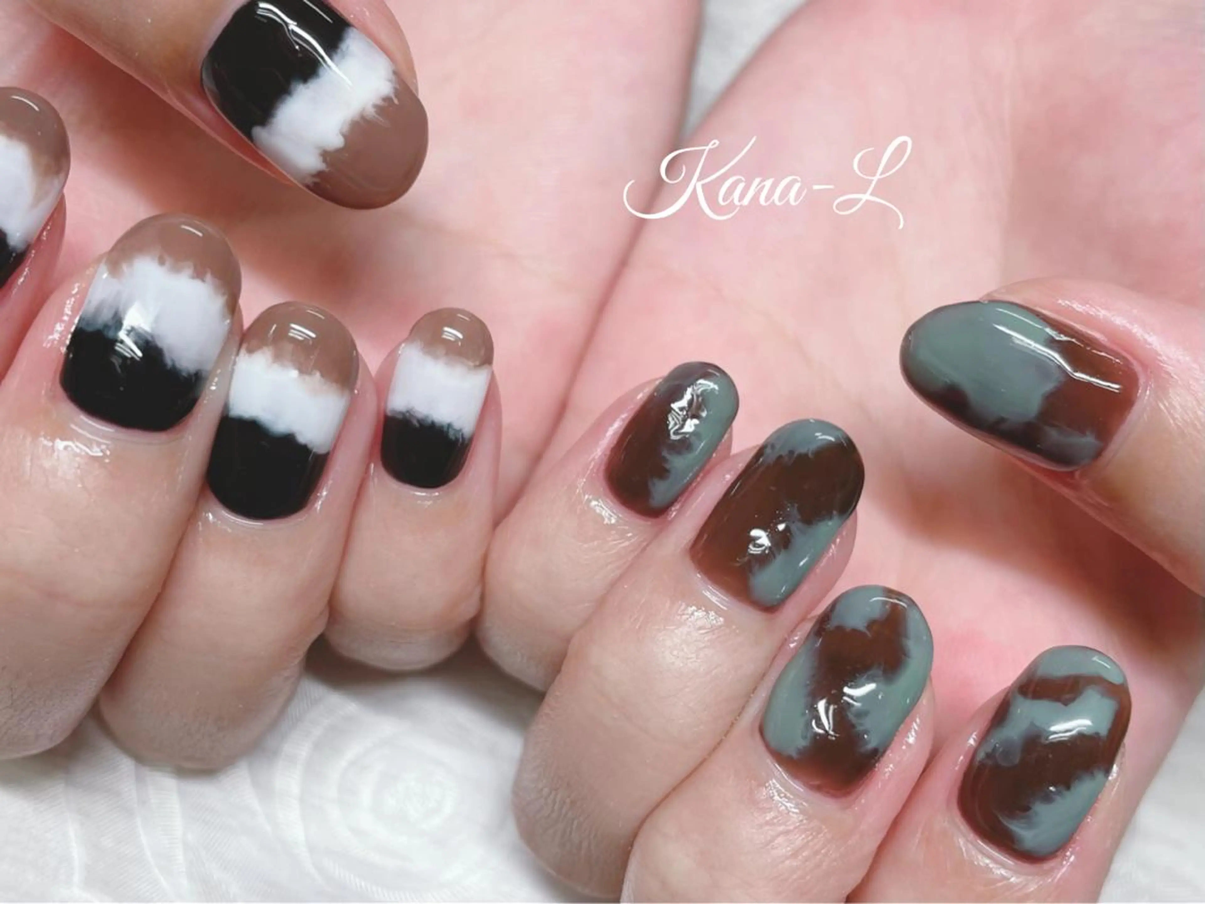 カラー ネイル ジェルネイル ニュアンスネイル パラジェル 芦辺 香奈のネイルデザイン