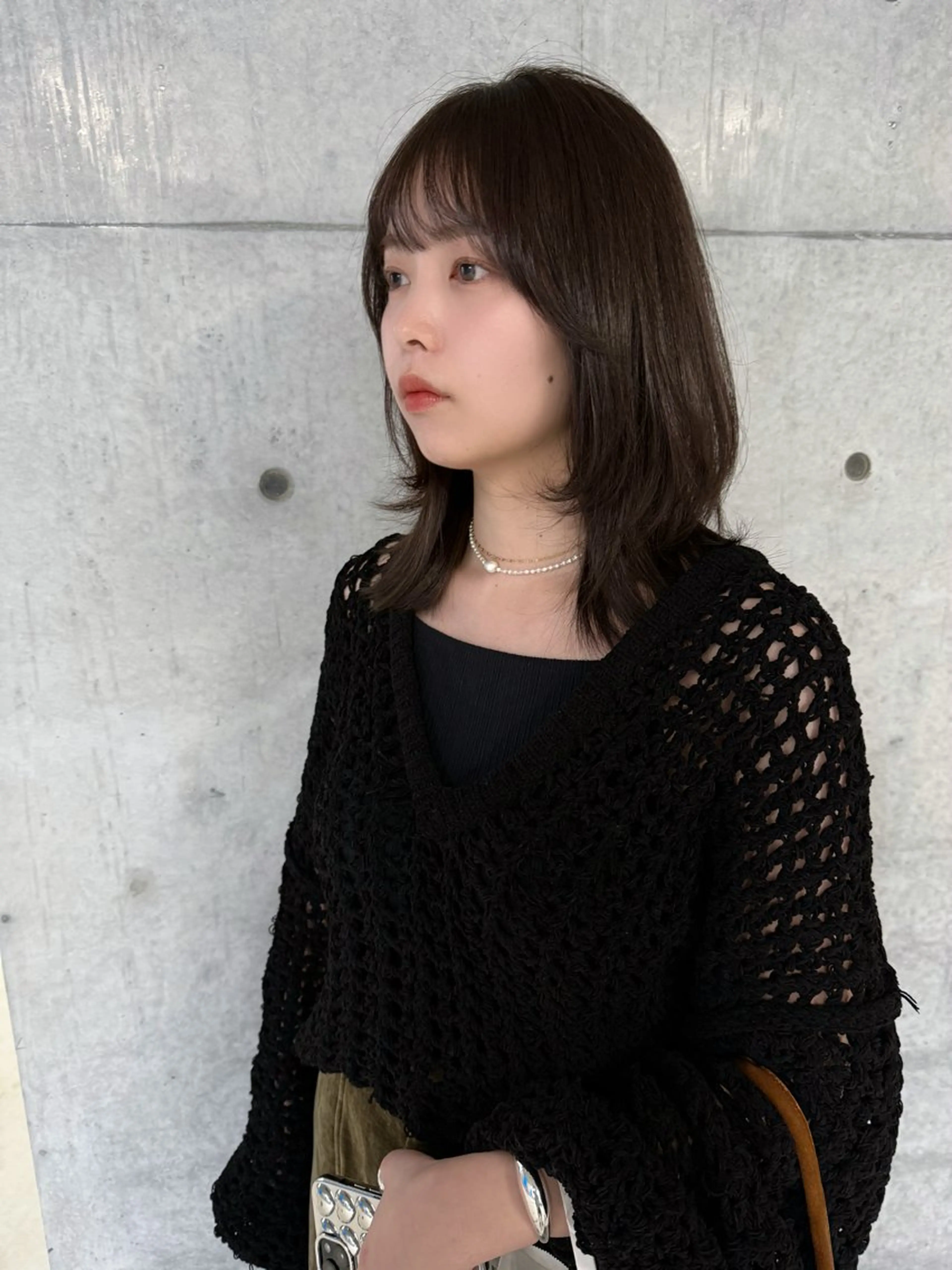 ミディアム カラー ミディアムレイヤー アッシュ ベージュカラー ブリーチ 透明感カラー カット ヘアカラー 誰より丁寧なカット/ 小林輝/レイヤーのヘアスタイル