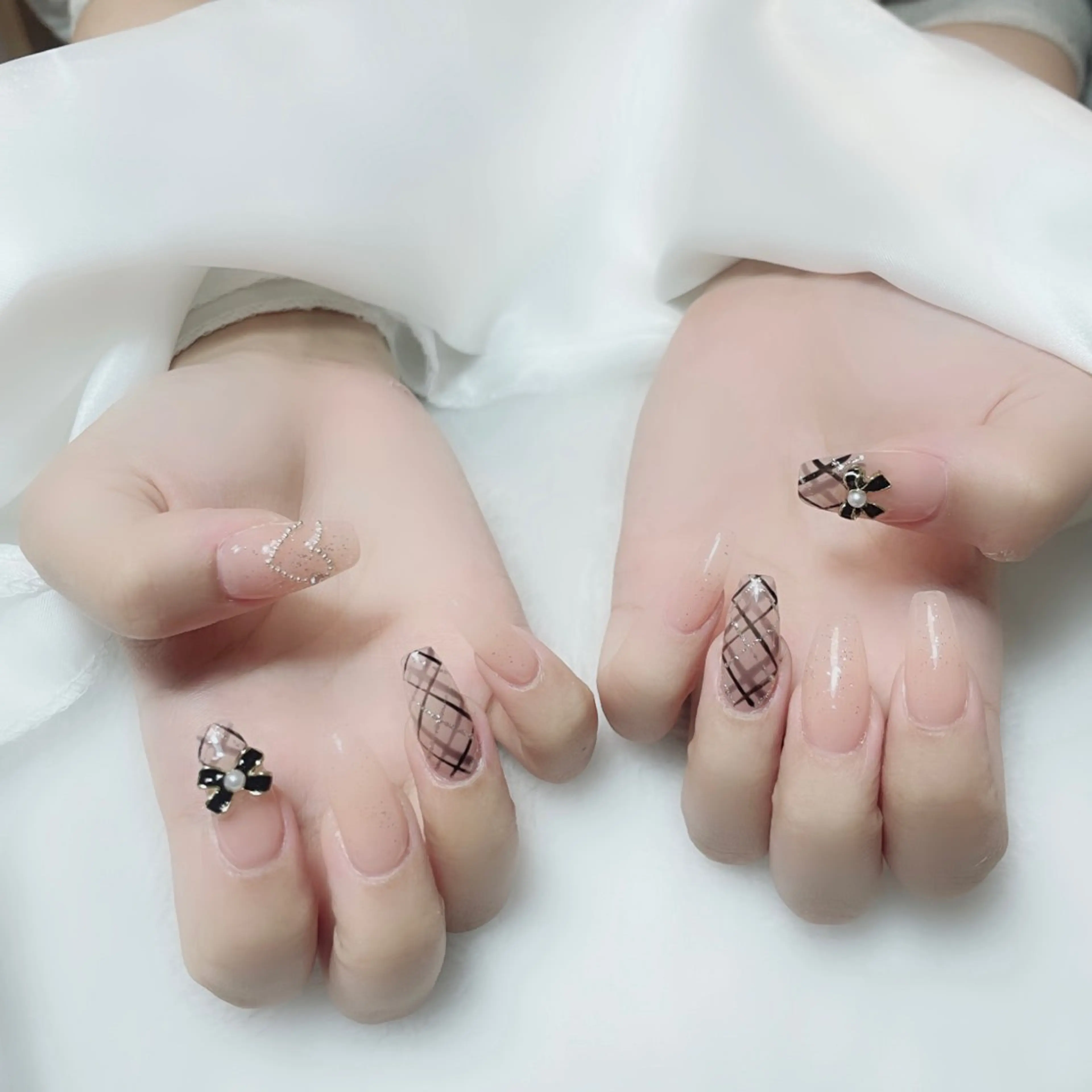 ネイル Amina nail salonのネイルデザイン