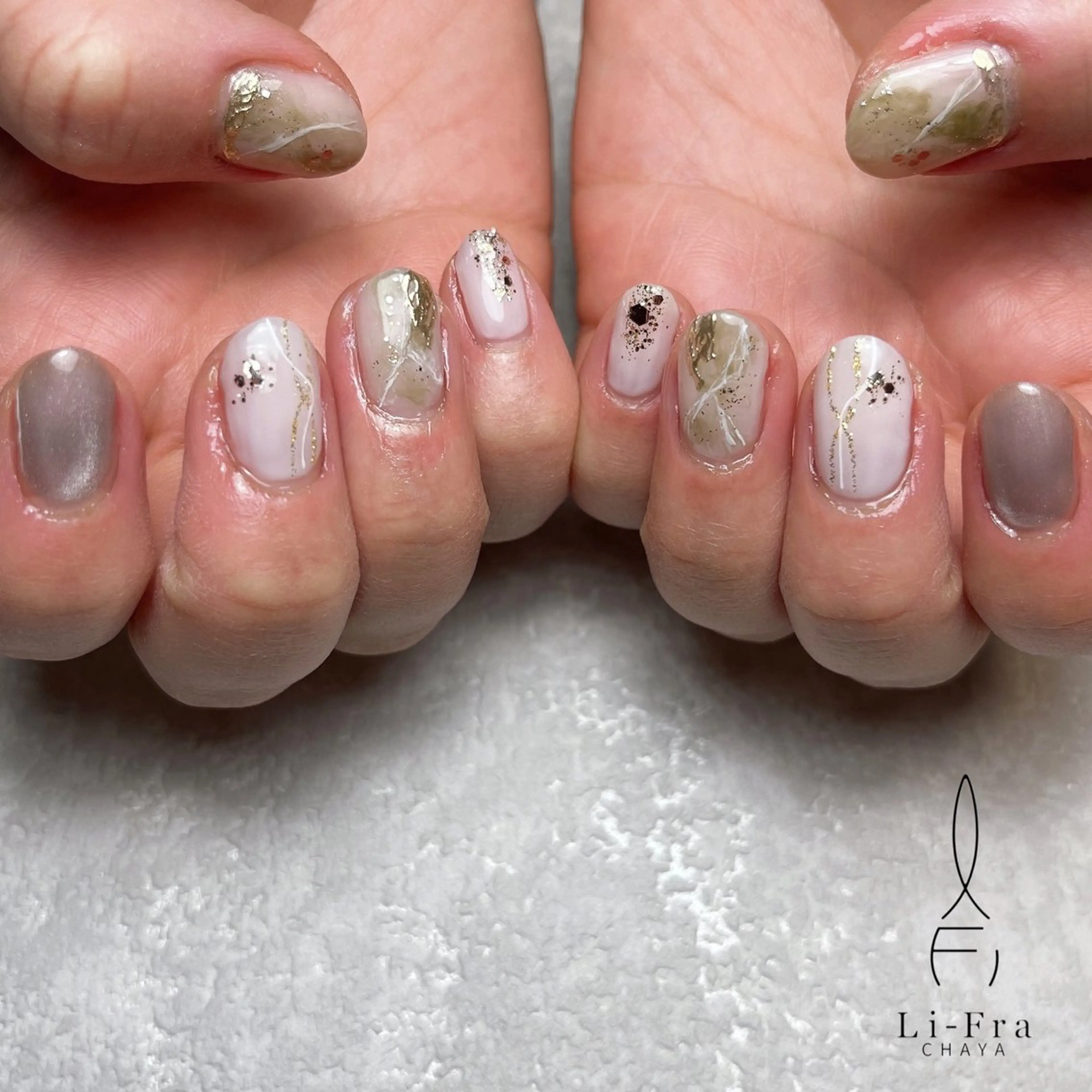 ネイル ニュアンスネイル Li-Fra JINNOのネイルデザイン