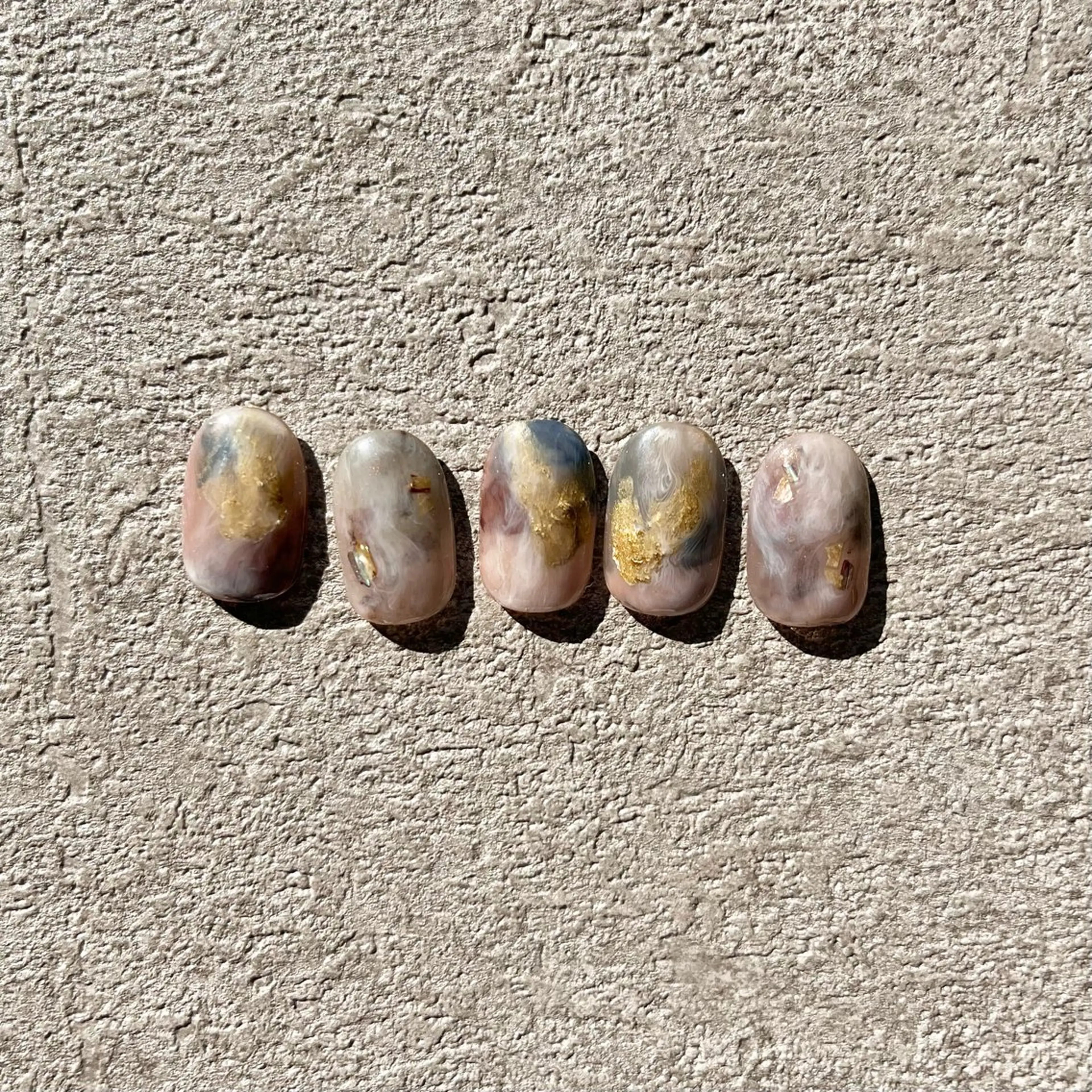 ネイル ニュアンスネイル ASUNALO えりかのネイルデザイン