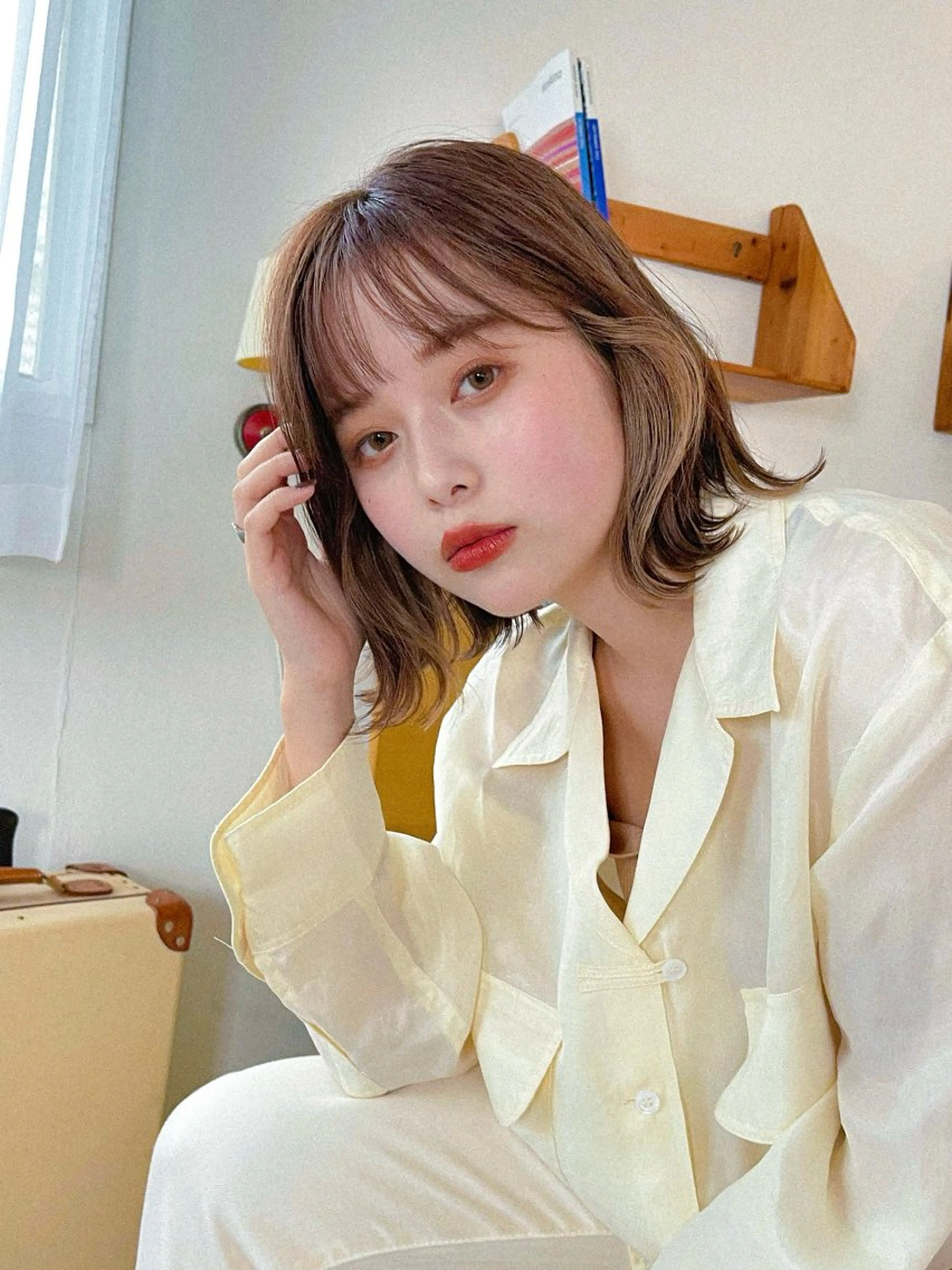 ミディアム カラー ベージュカラー カット ヘアカラー ムラ修正💎 艶髪ハイトーン💎のヘアスタイル