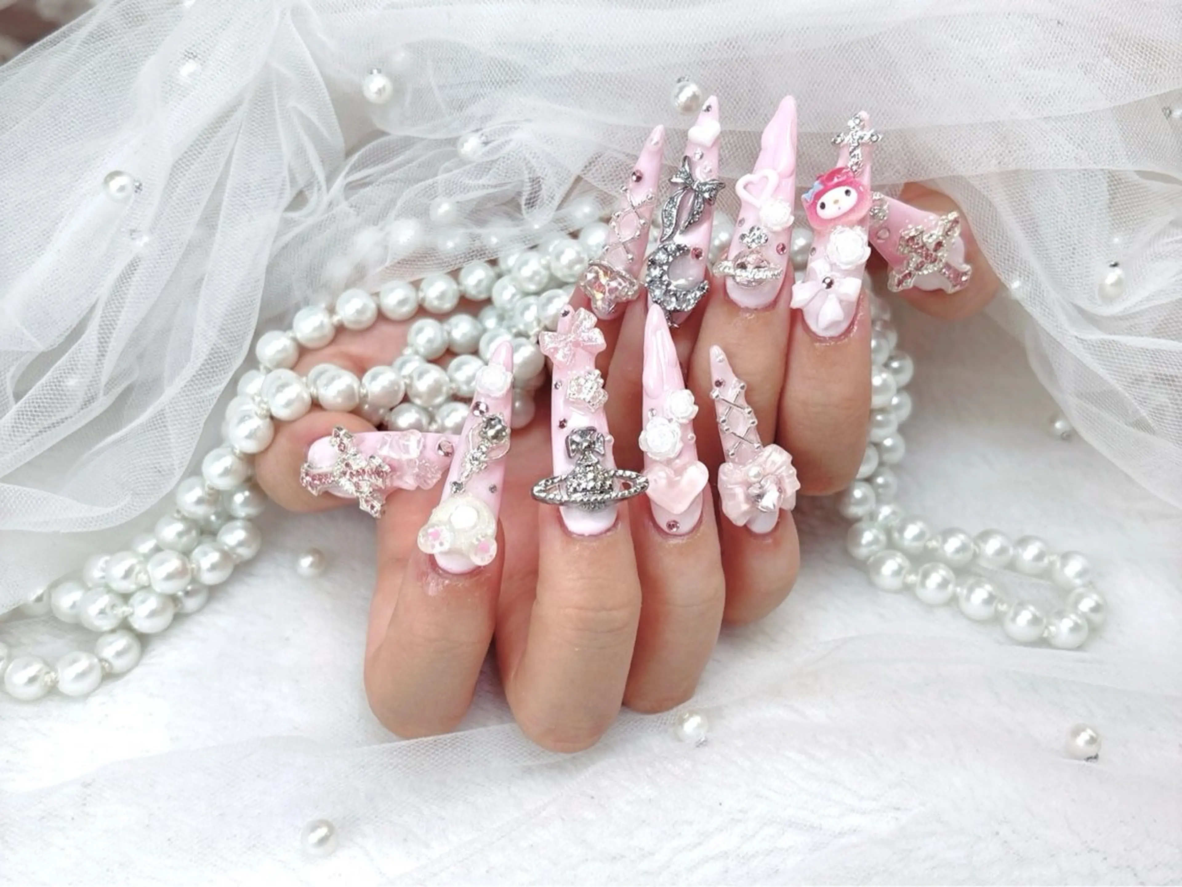 ネイル ハンドネイル ハンドケア R1🎀Nail💕 池袋東口店のネイルデザイン