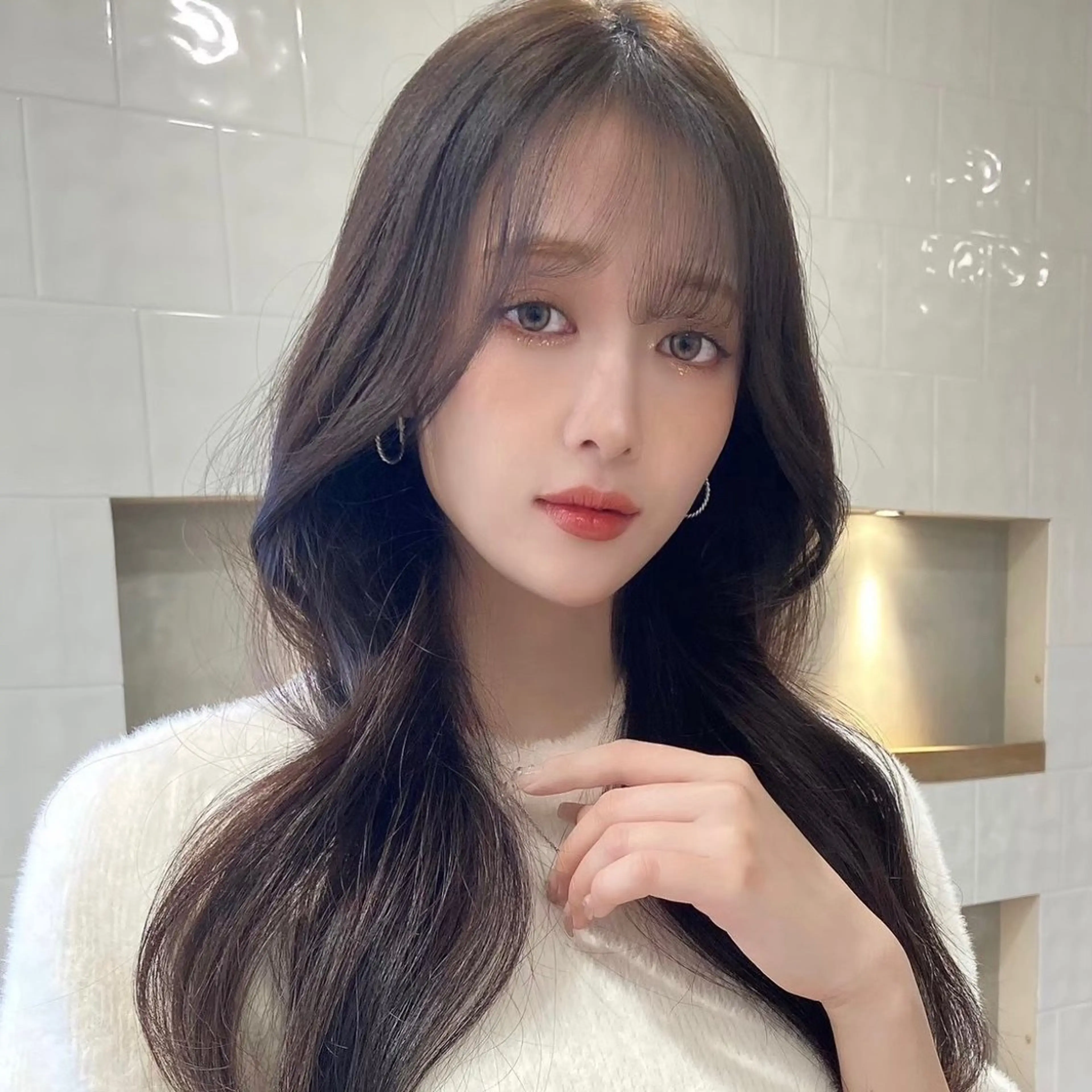 ロング カラー IVY所属・🖤韓国艶髪 RINA🖤のヘアスタイル