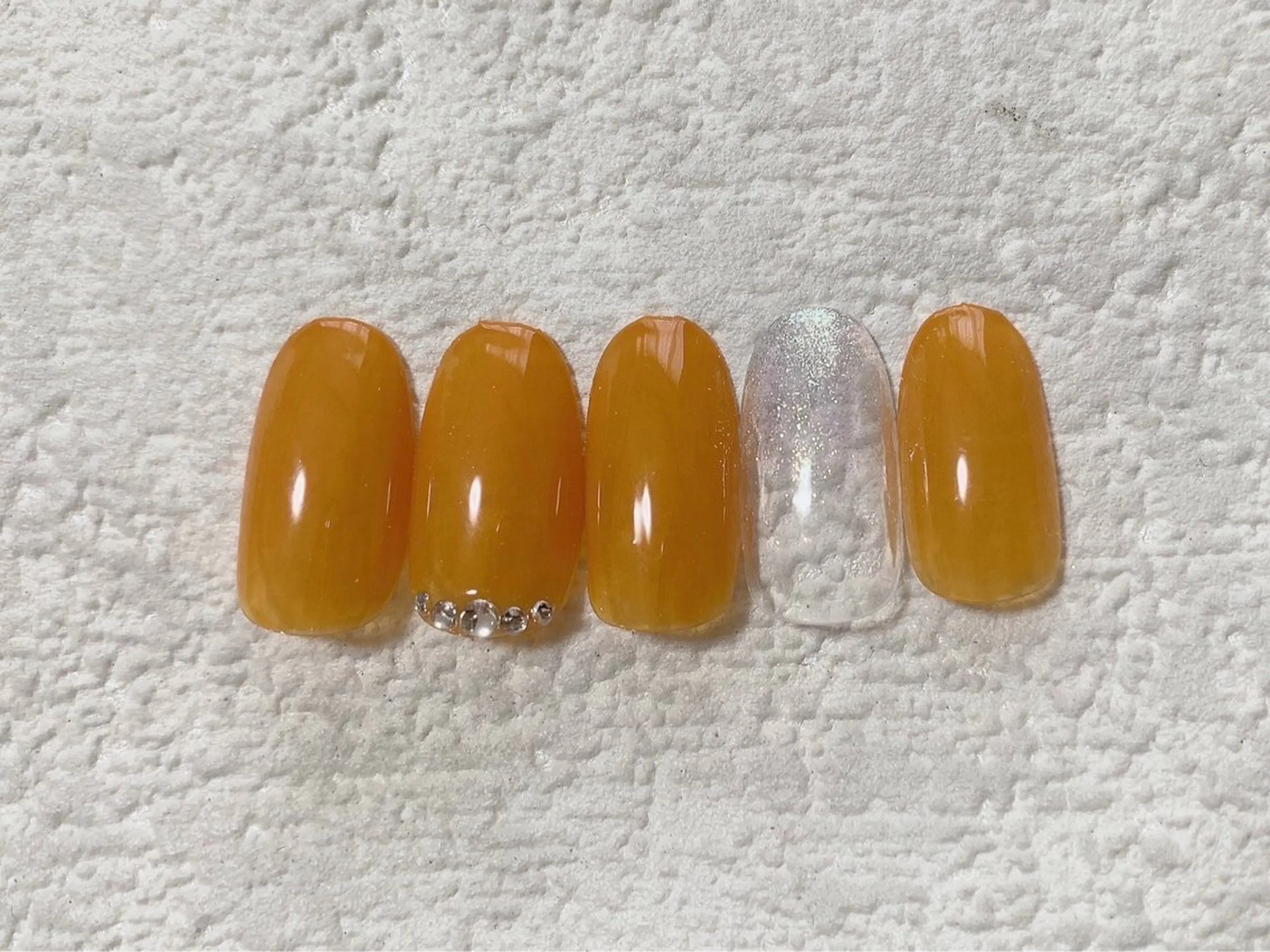 ネイル オーロラネイル フットネイル フレンチネイル ジェルネイル 韓国ネイル ハンドネイル kiki nail &brow二子玉川の眉毛・アイブロウイメージ