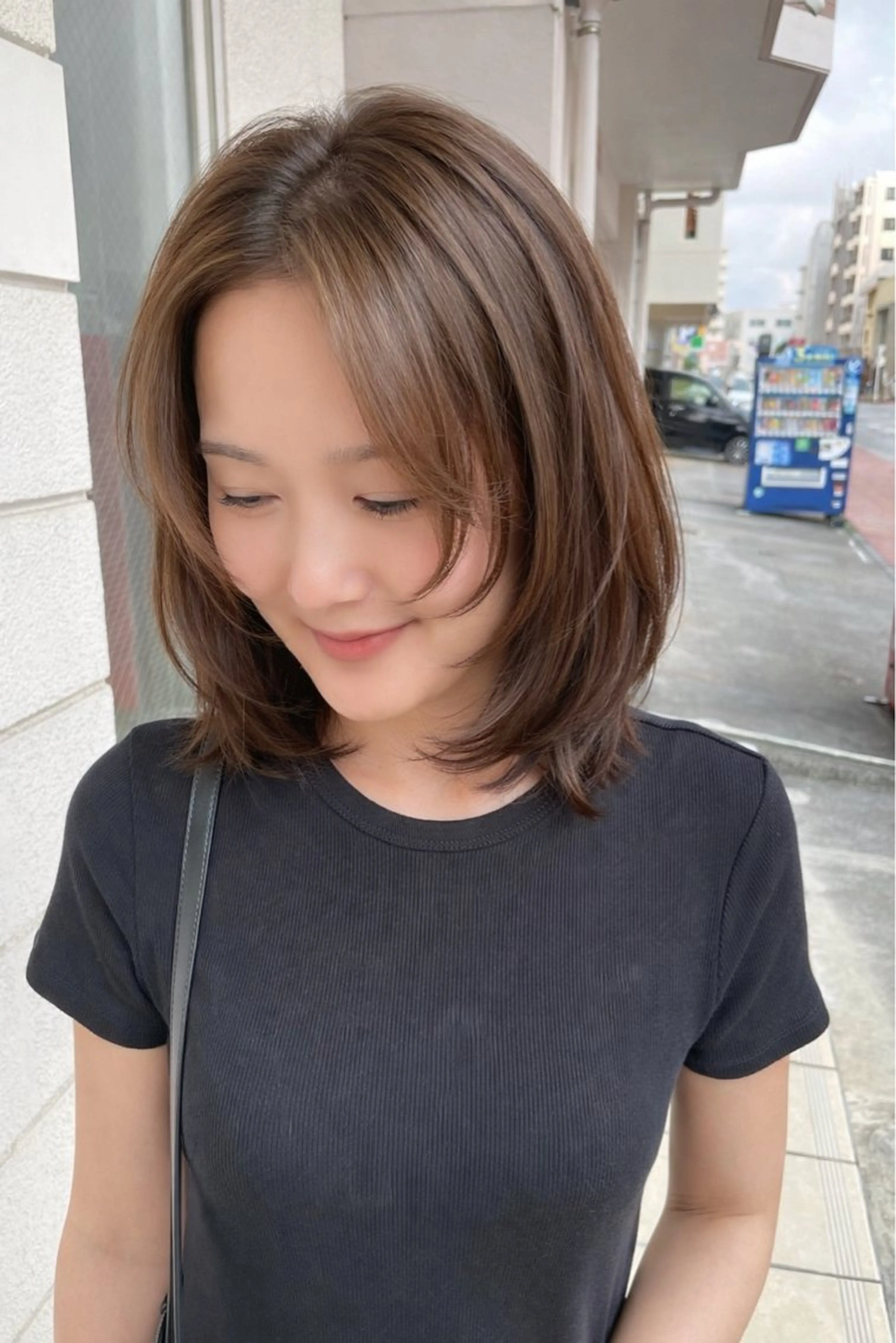 ミディアム レイヤーカット Helena_ まひろのマツエク・マツパデザイン