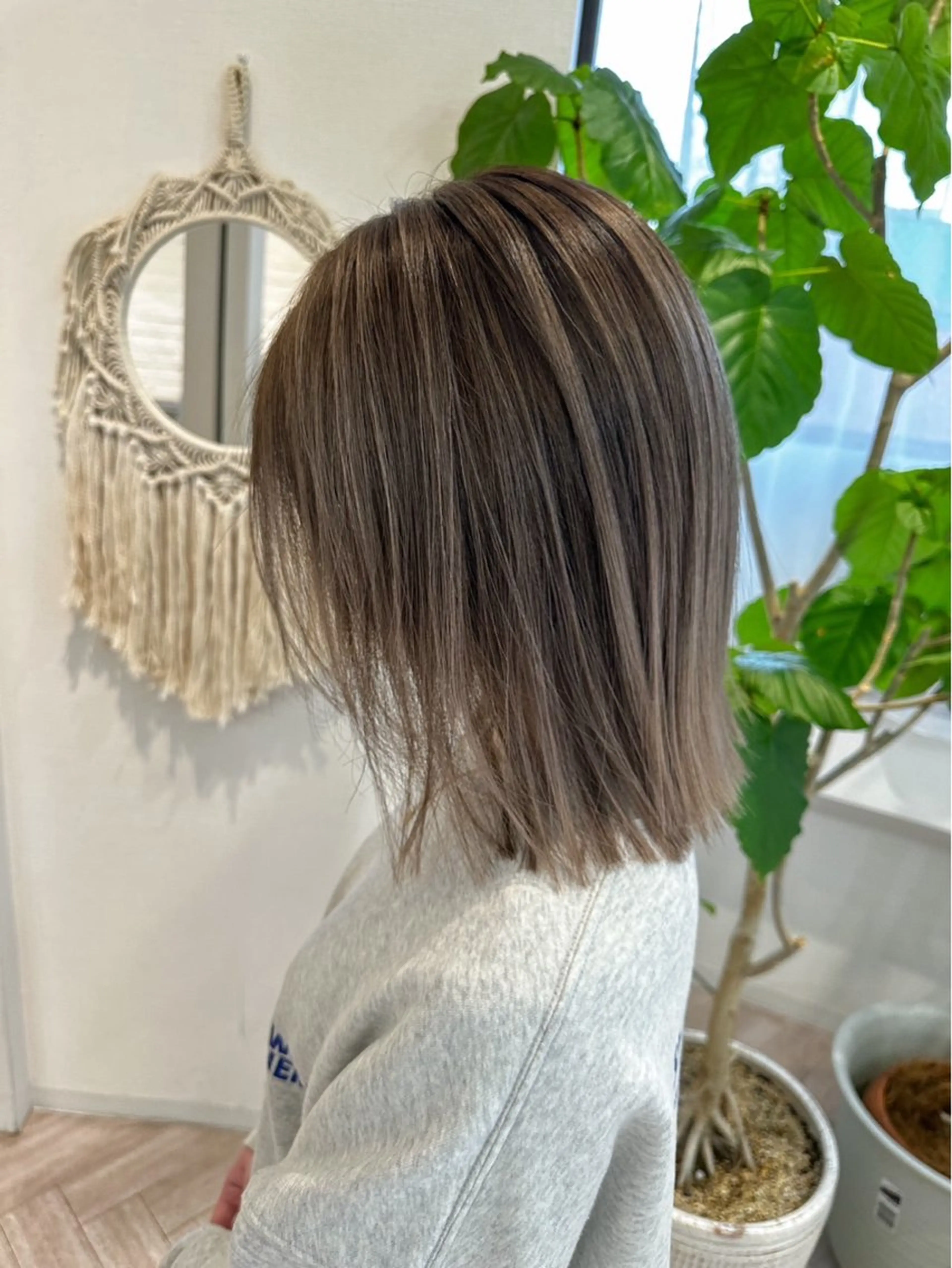 カラー め みのヘアスタイル