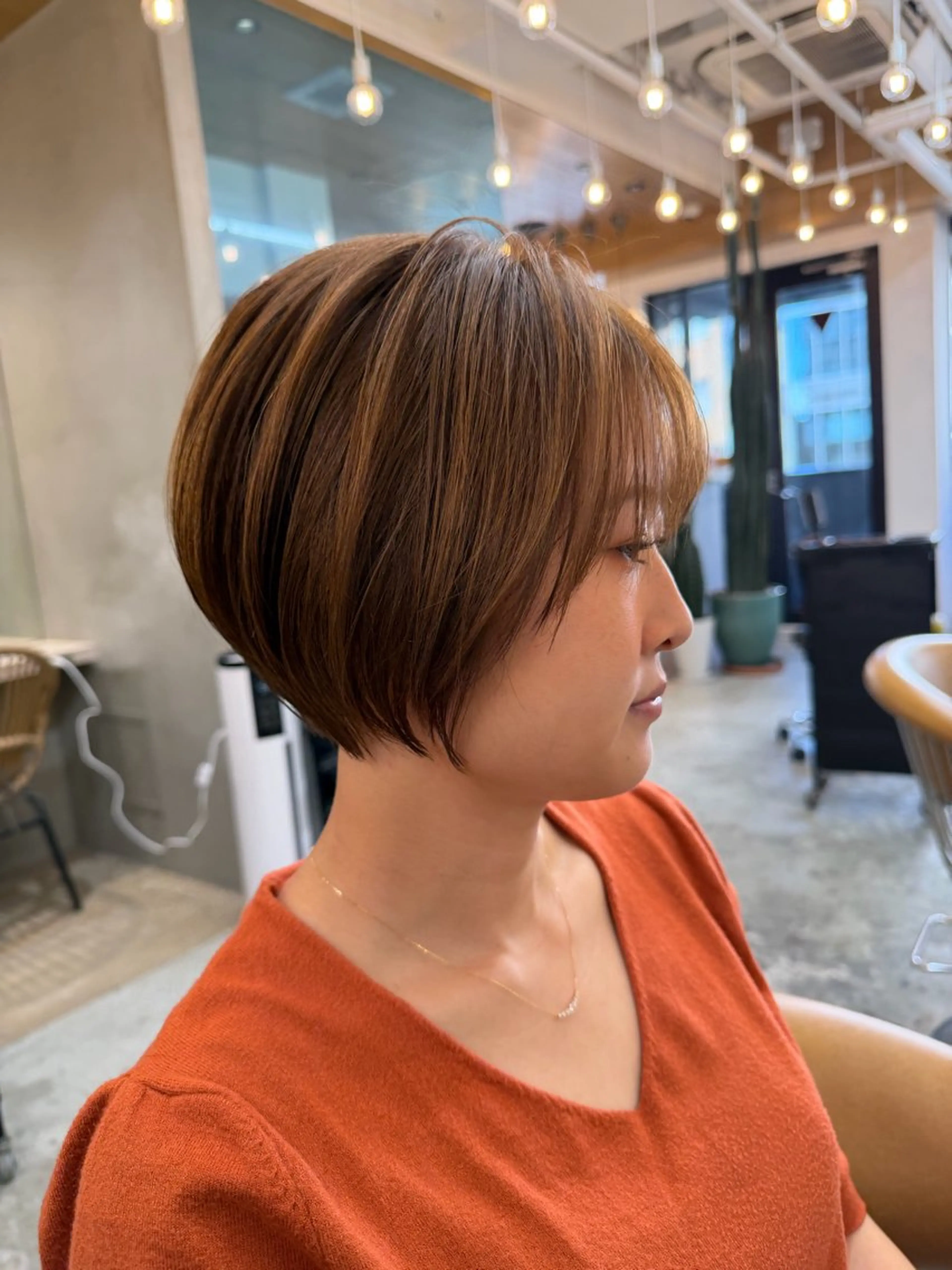 ショート カラー カット ヘアカラー トリートメント 巻ける縮毛矯正✨ ボブ/ショートともきのヘアスタイル