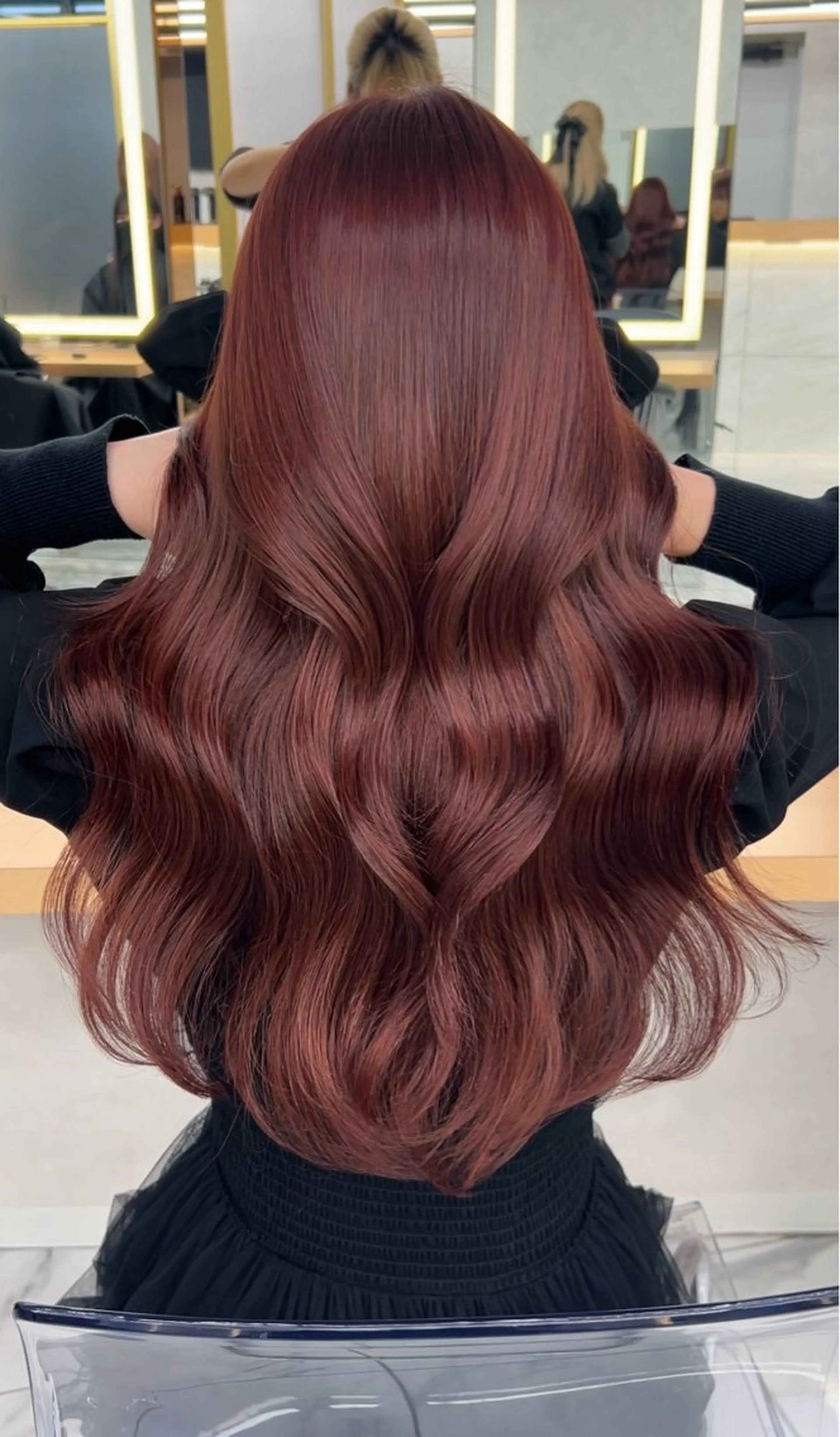 ロング カラー 𝑨𝑲𝑶 🍒/ 暖色カラーのヘアスタイル