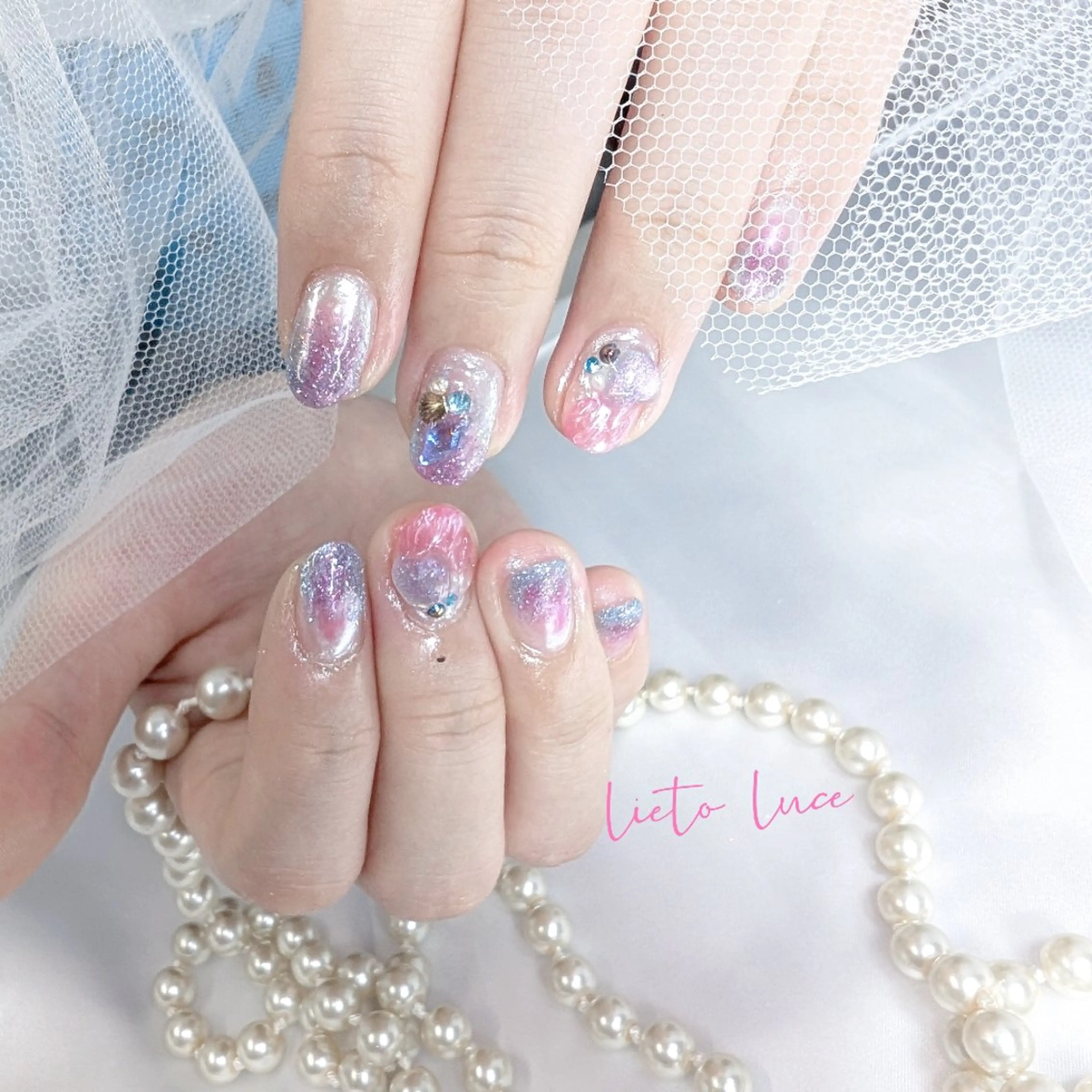 ネイル ゴージャス ハンドネイル フットネイル lieto luce Yukaのネイルデザイン
