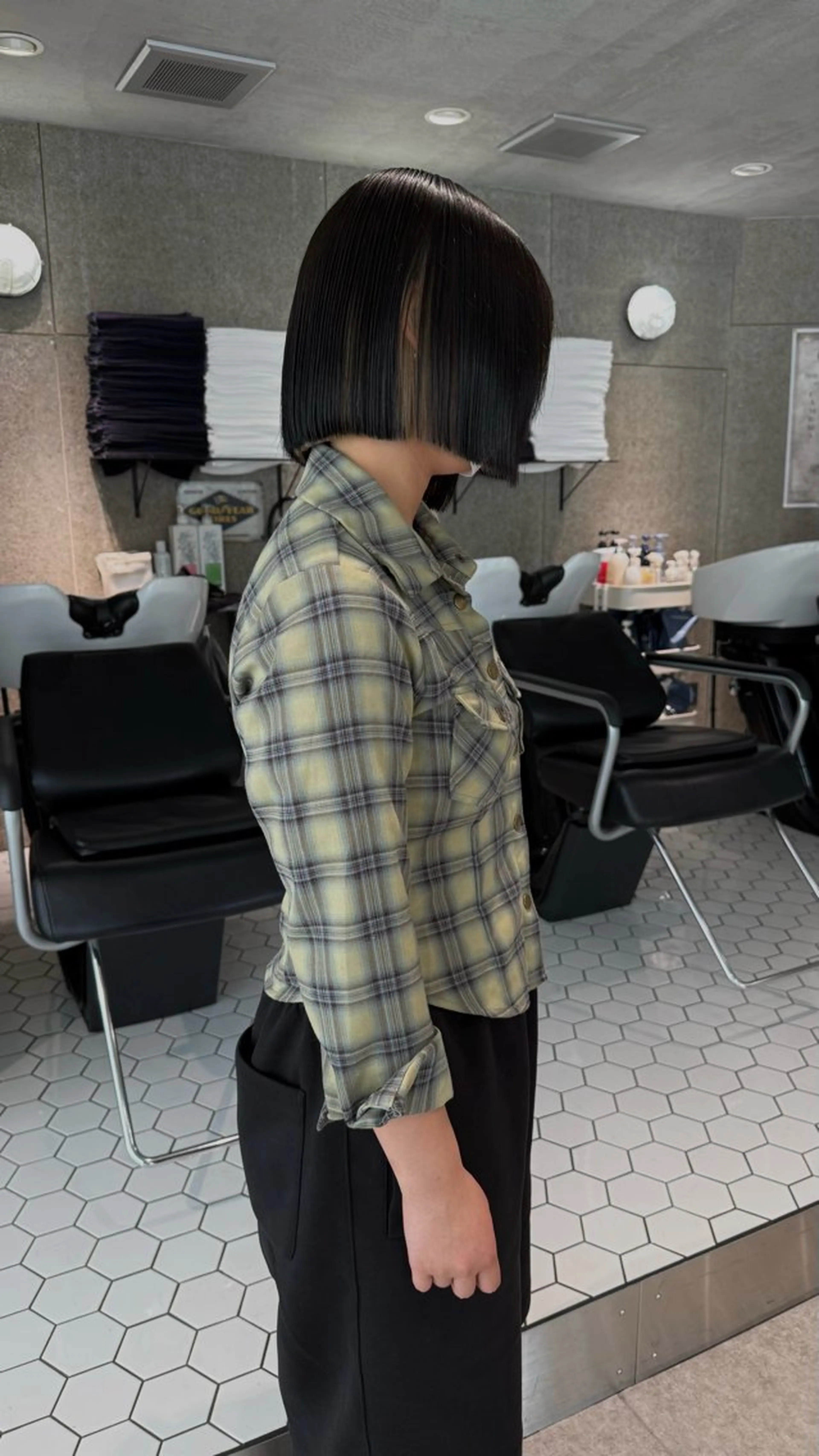 ショート ボブ/ハイトーン/ 岡山駅/別曽遥也のヘアスタイル