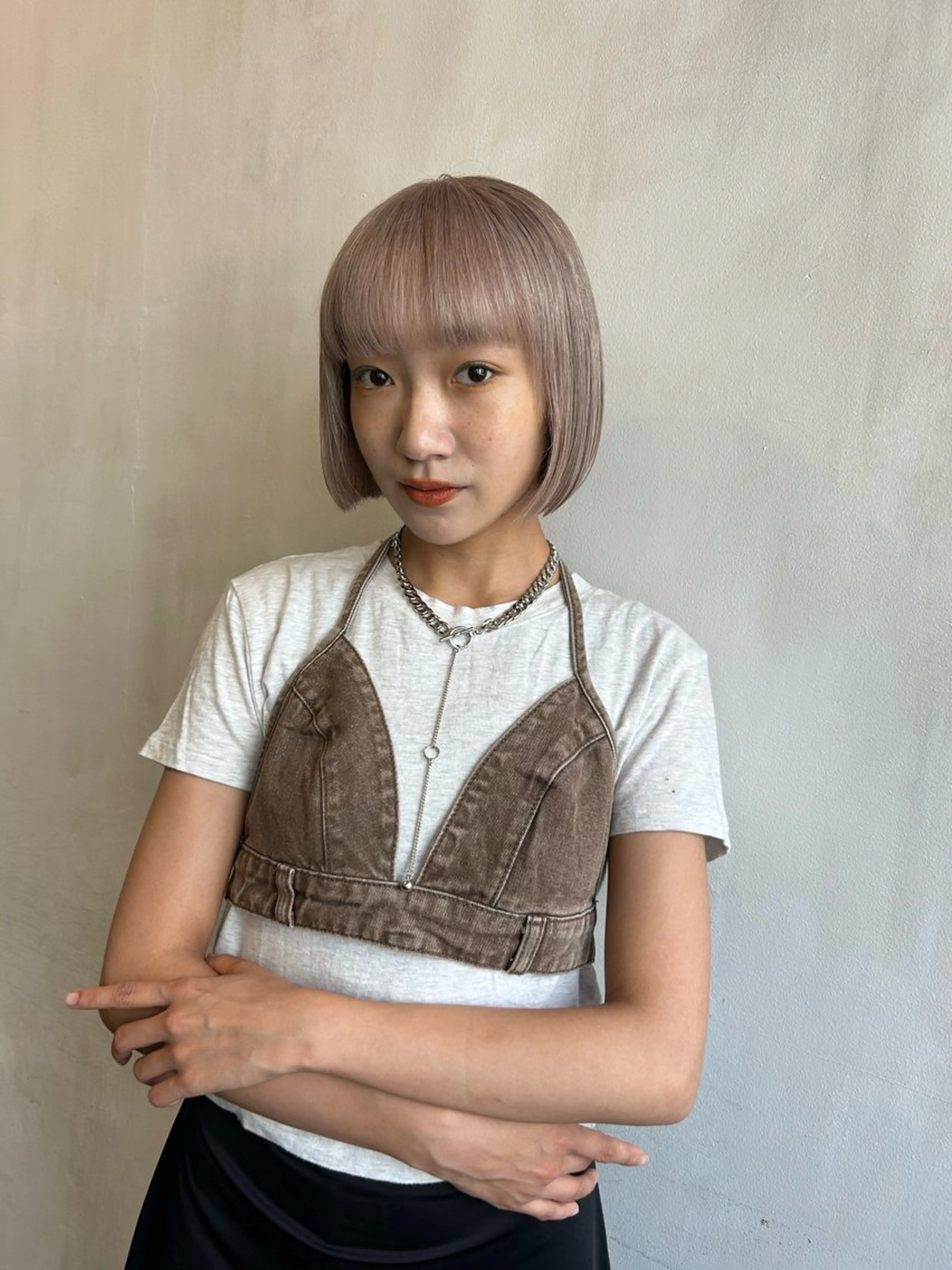 ミディアム カット ヘアカラー トリートメント ハイトーン/ブリーチ 🧁soraのヘアスタイル