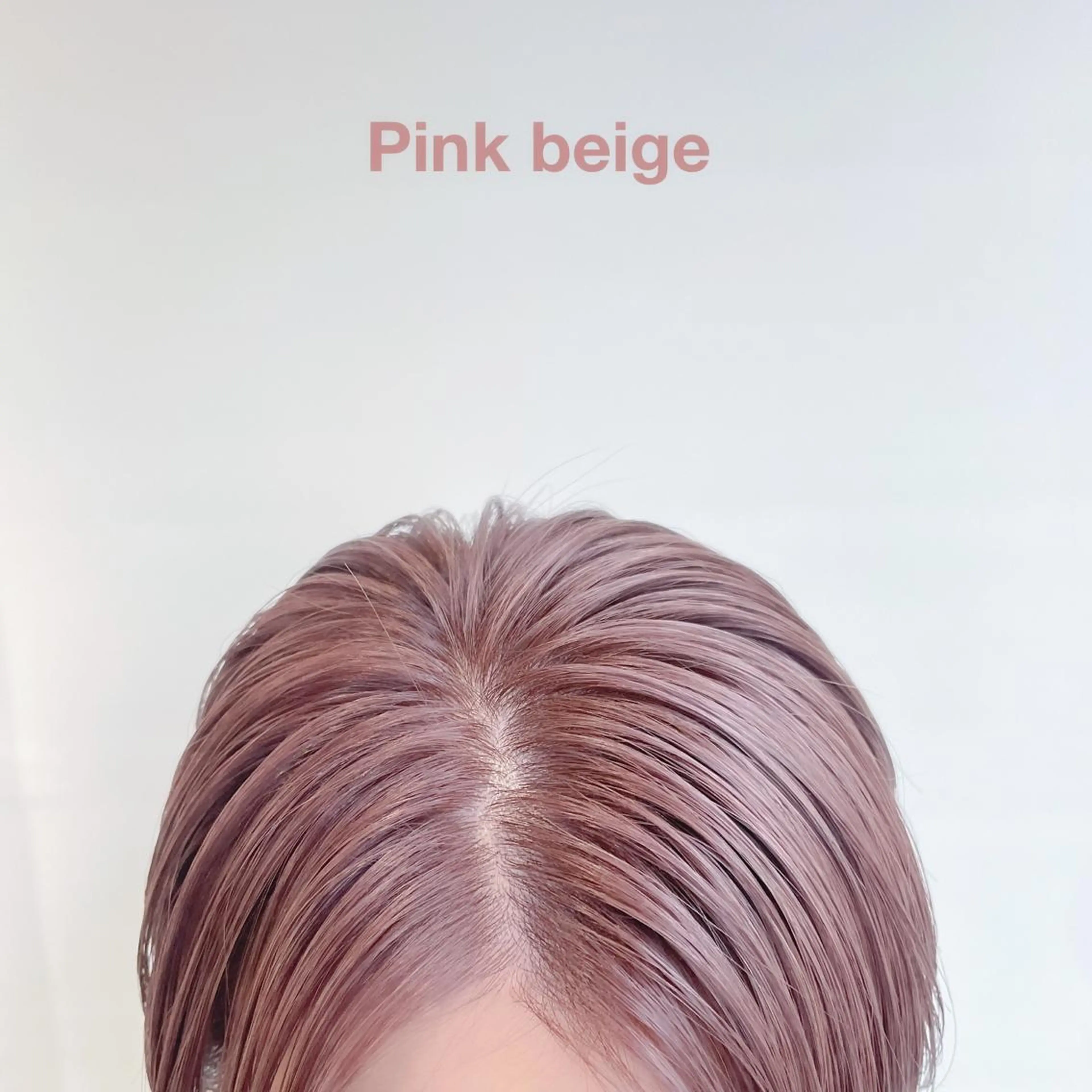 ショート カラー ベージュカラー ピンクカラー ピンクベージュ カット ヘアカラー Takuma Suzuki中目黒のヘアスタイル