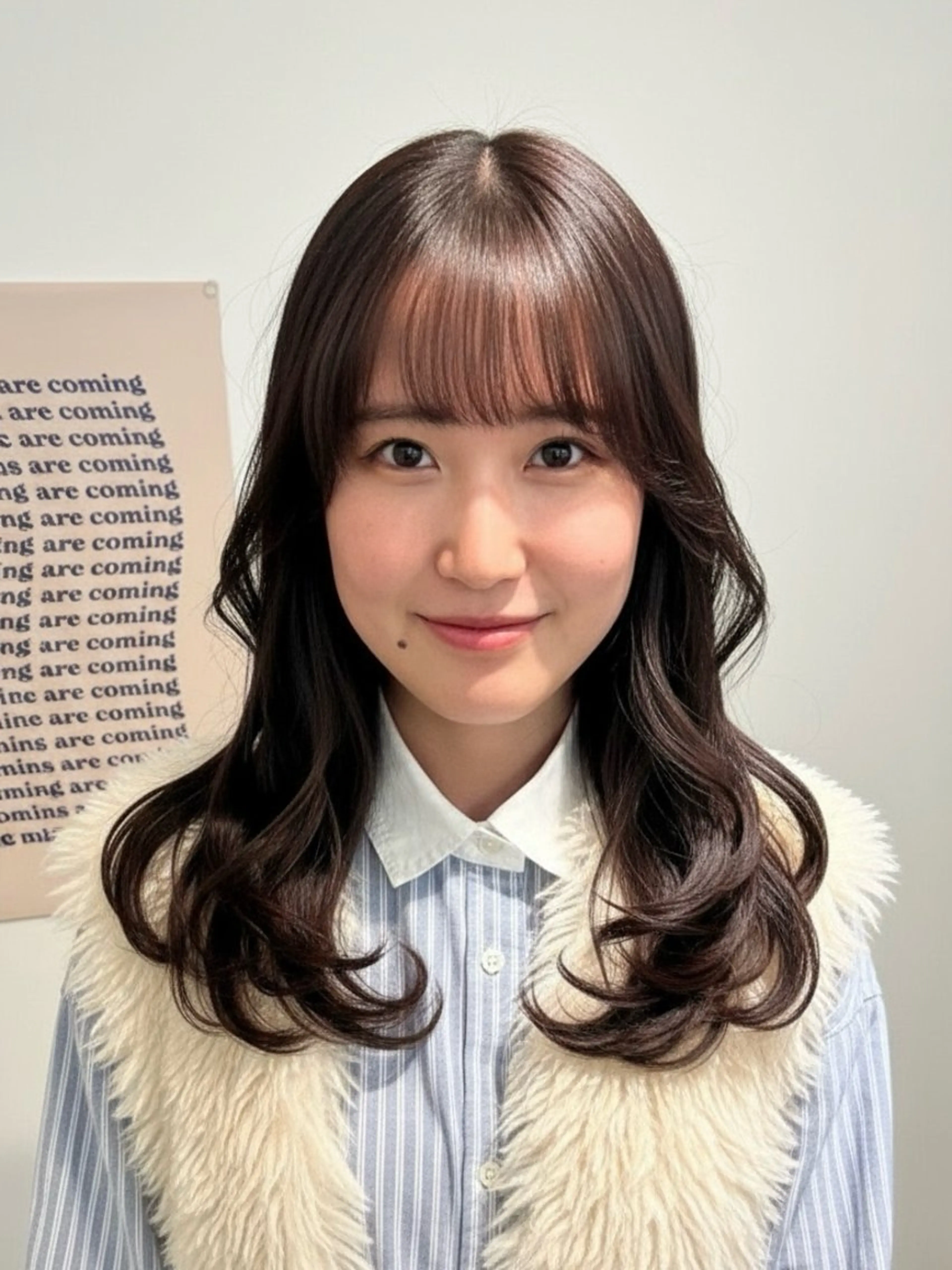 セミロング カラー アディクシーカラー 透明感カラー くびれヘア 顔まわりレイヤー 韓国風ヘア カット ヘアカラー トリートメント ヘッドスパ 韓国レイヤーカット 🫧大阪梅田レイヤーのヘアスタイル