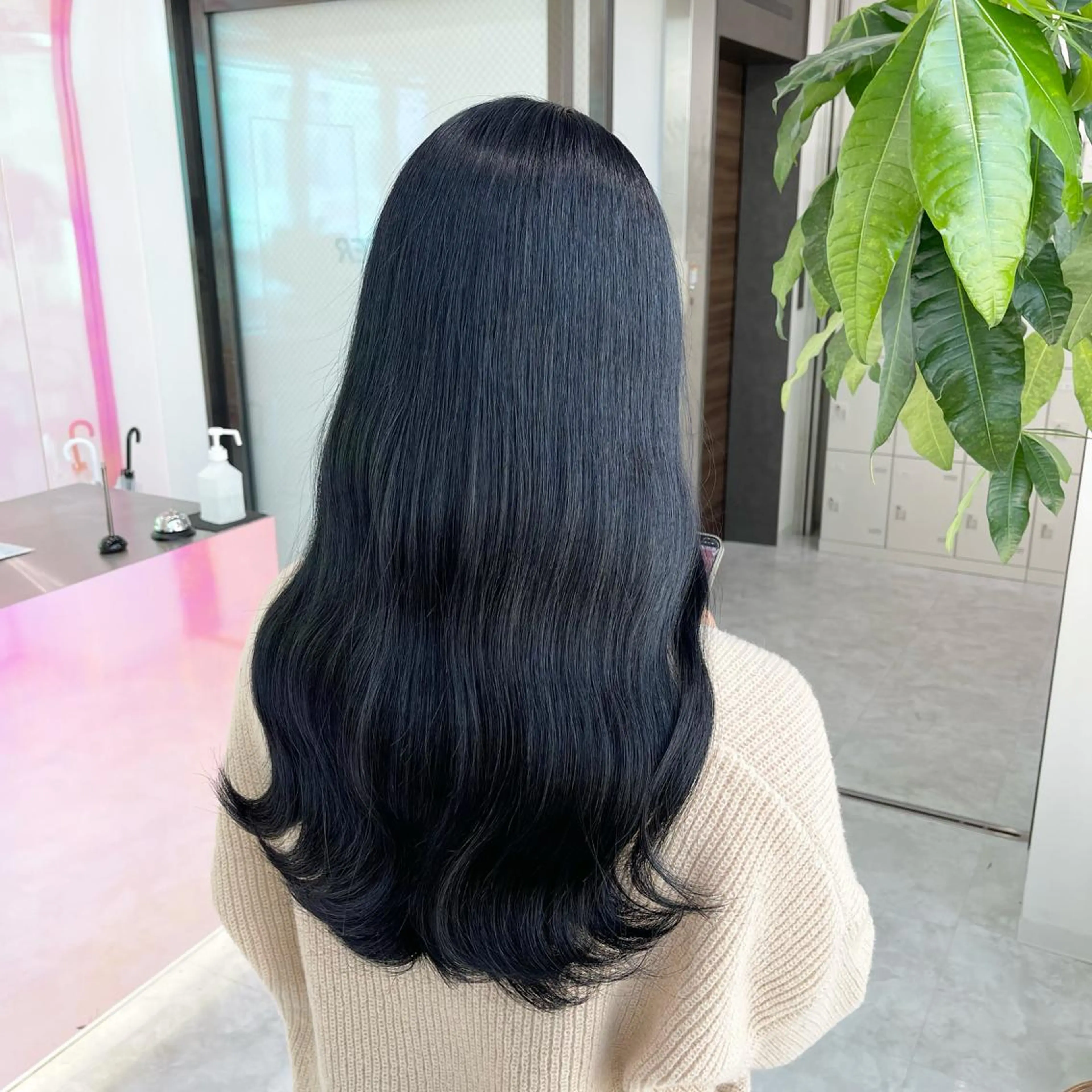 ロング カラー レイヤー×透明感カラ ーHAYATOのヘアスタイル