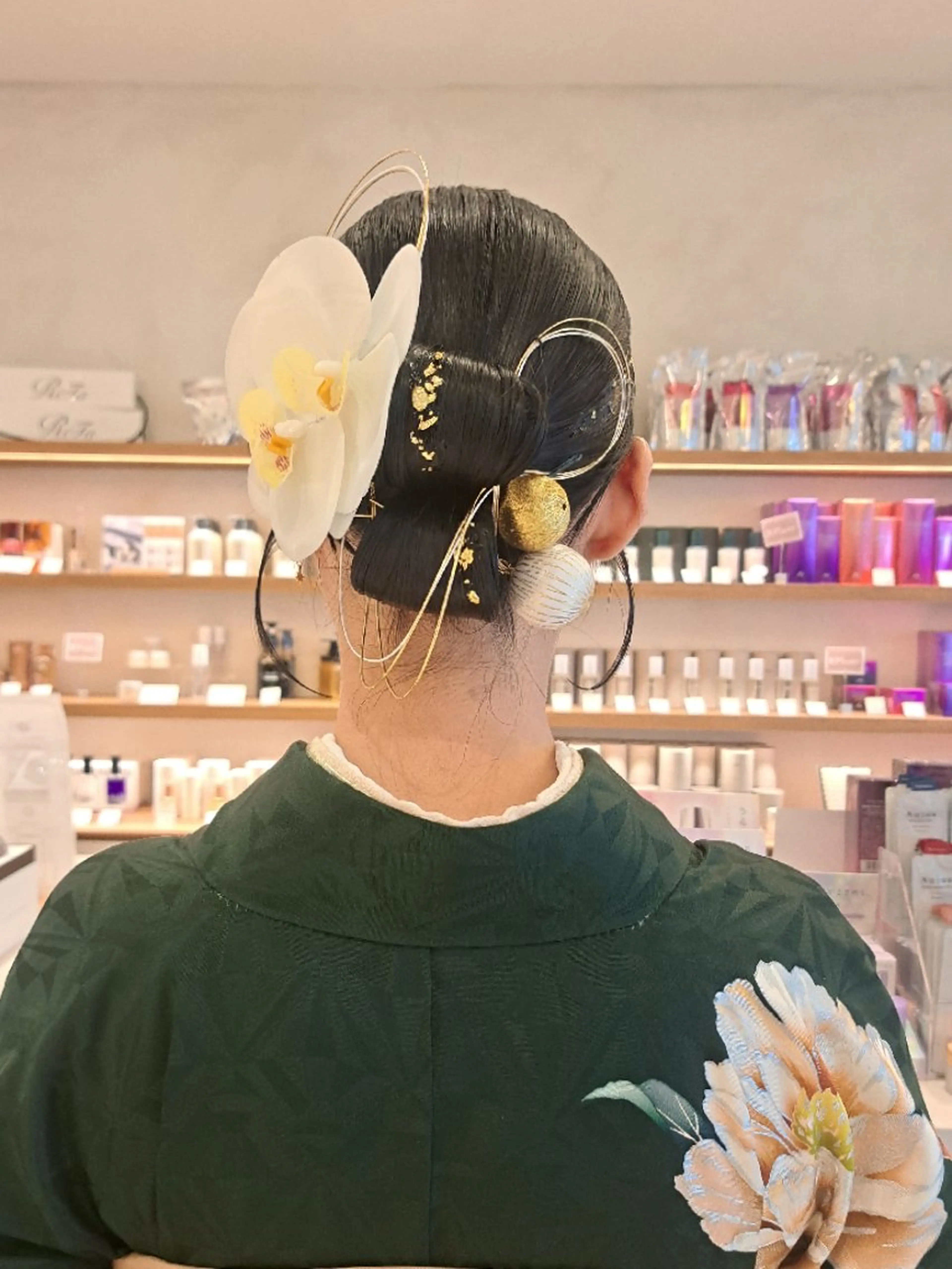 ヘアアレンジ ボブ 卒業式のヘアスタイル ＭＩＹＵ/透明感 渋谷/ベージュカラーのヘアスタイル