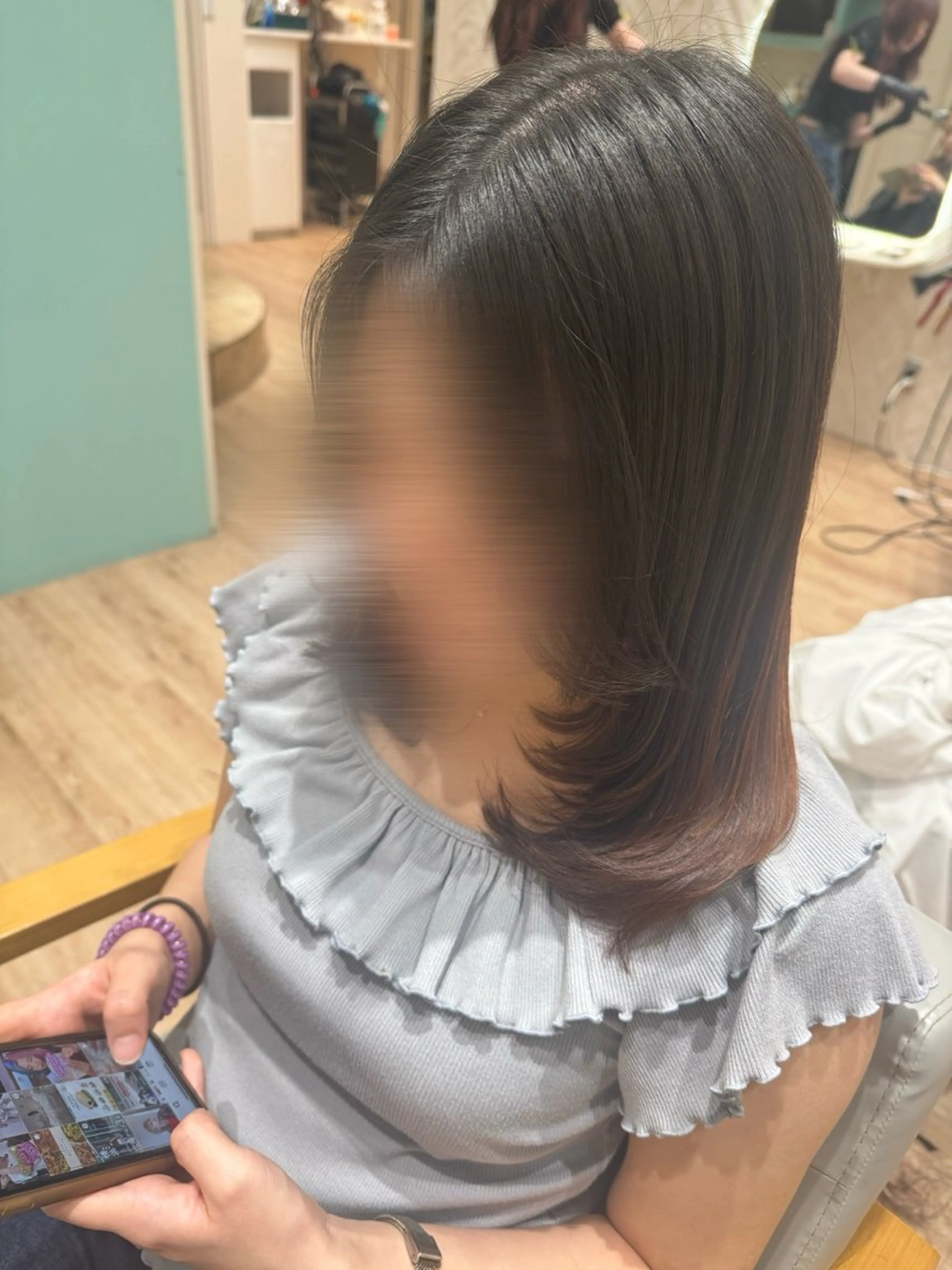 ミディアム カット 河添 麗菜のヘアスタイル