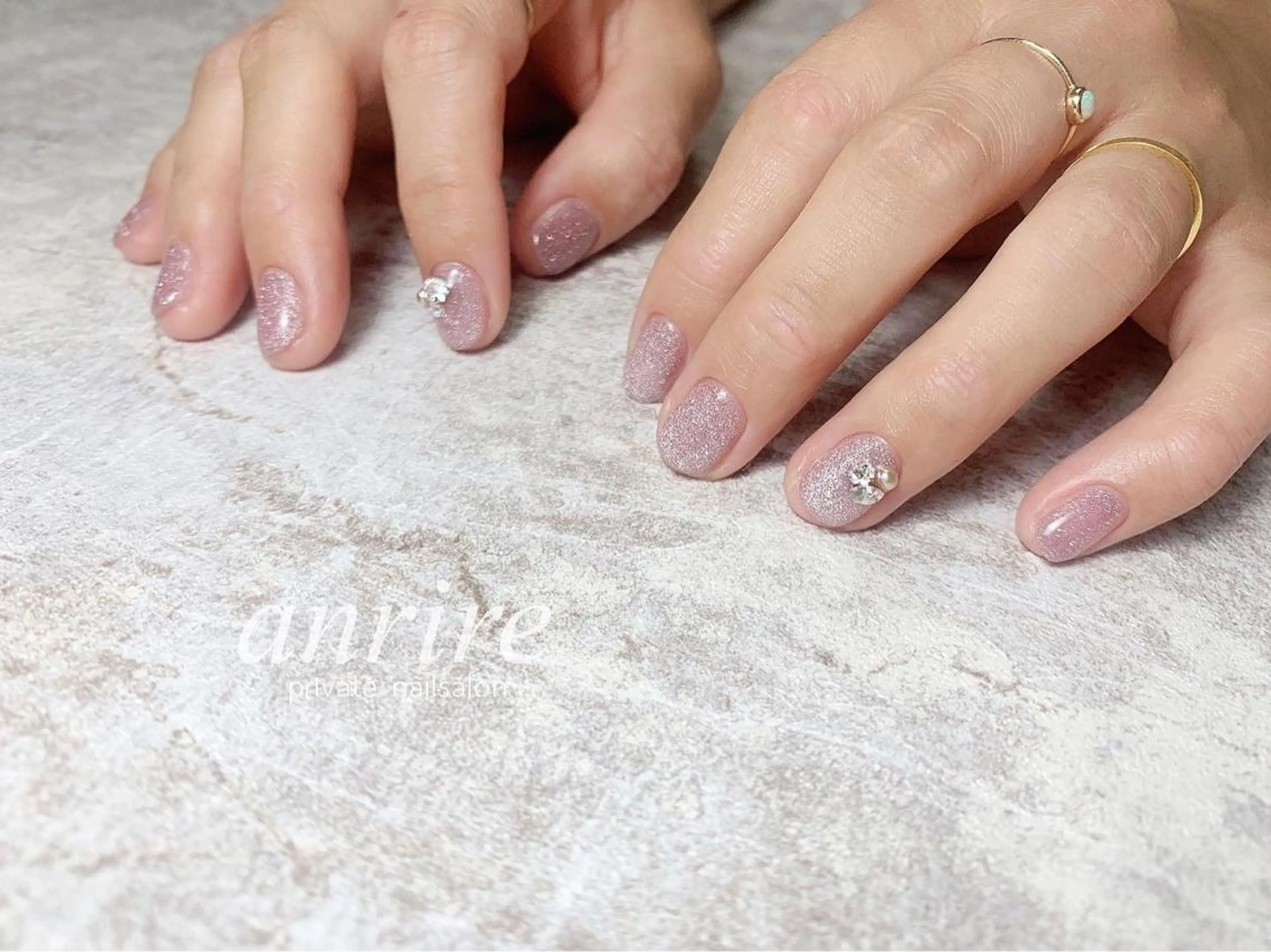 ネイル フラッシュネイル ジェルネイル キラキラネイル マグネットネイル ワンカラーネイル ハンドネイル nailsalon anrireのネイルデザイン
