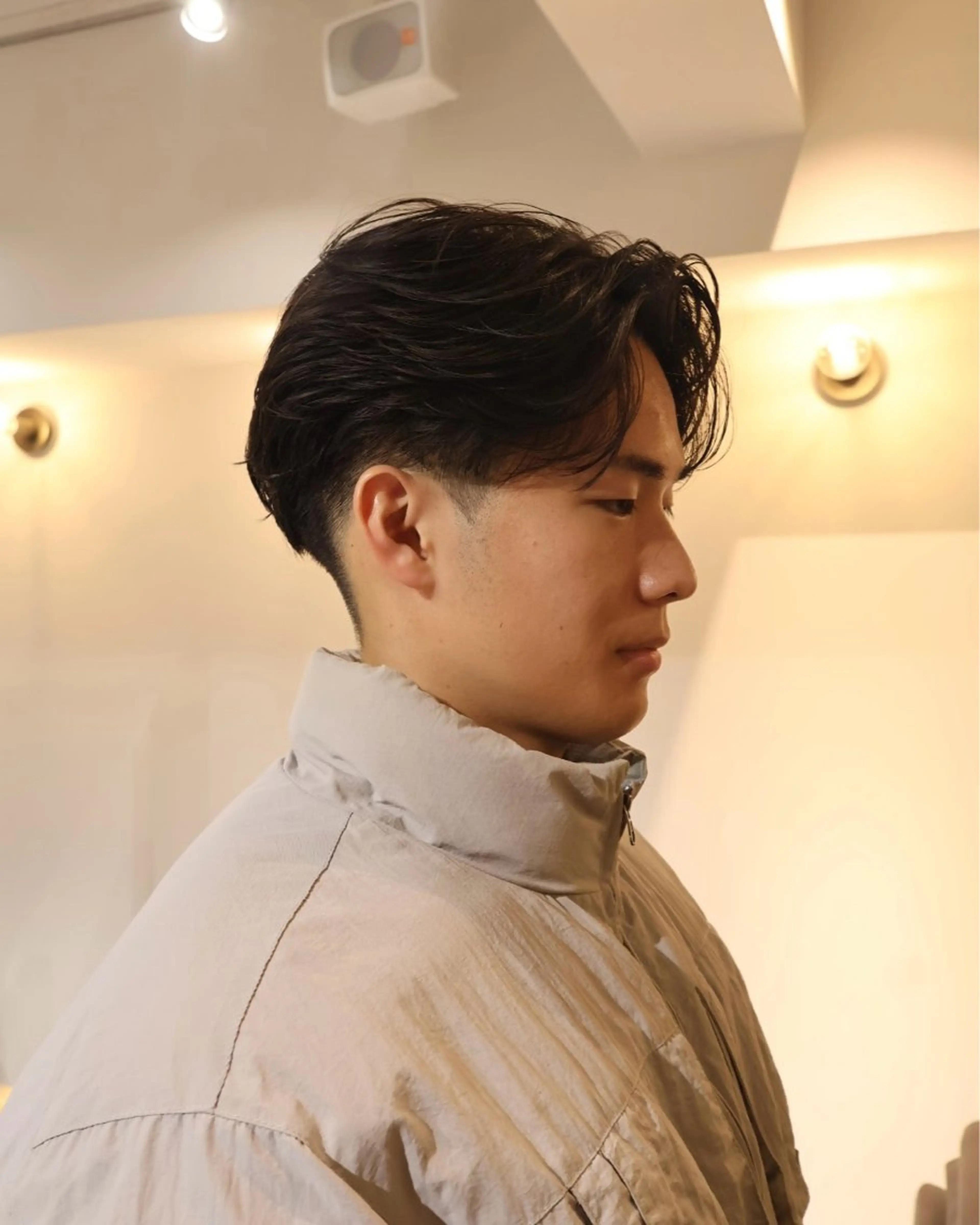 パーマ メンズ フェザーパーマ メンズパーマ スパイキーショート ニュアンスパーマ カット パーマ 大阪茶屋町 メンズカット関田拳のヘアスタイル