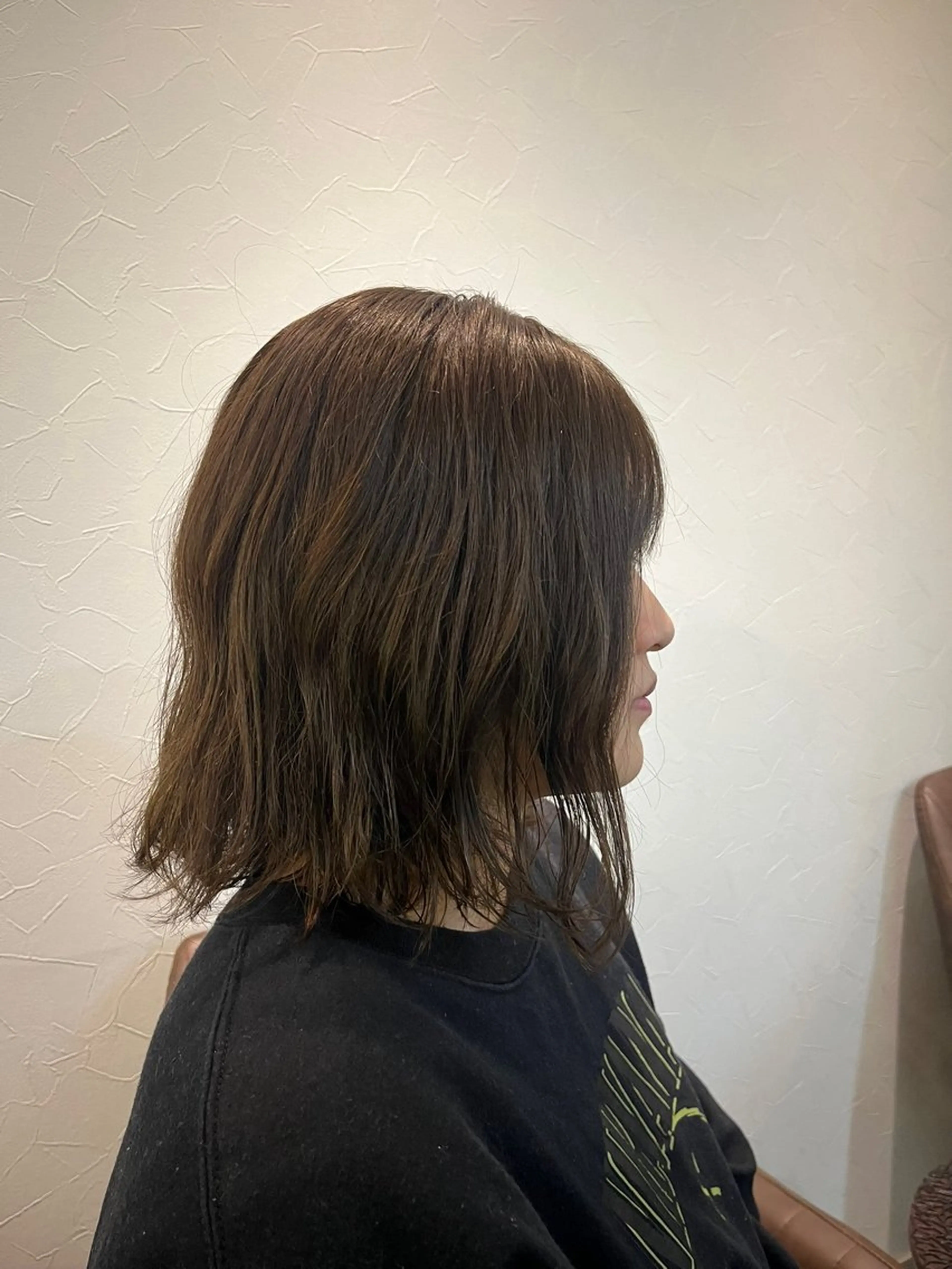 カラー ベージュカラー オリーブベージュ 田中 こころのヘアスタイル