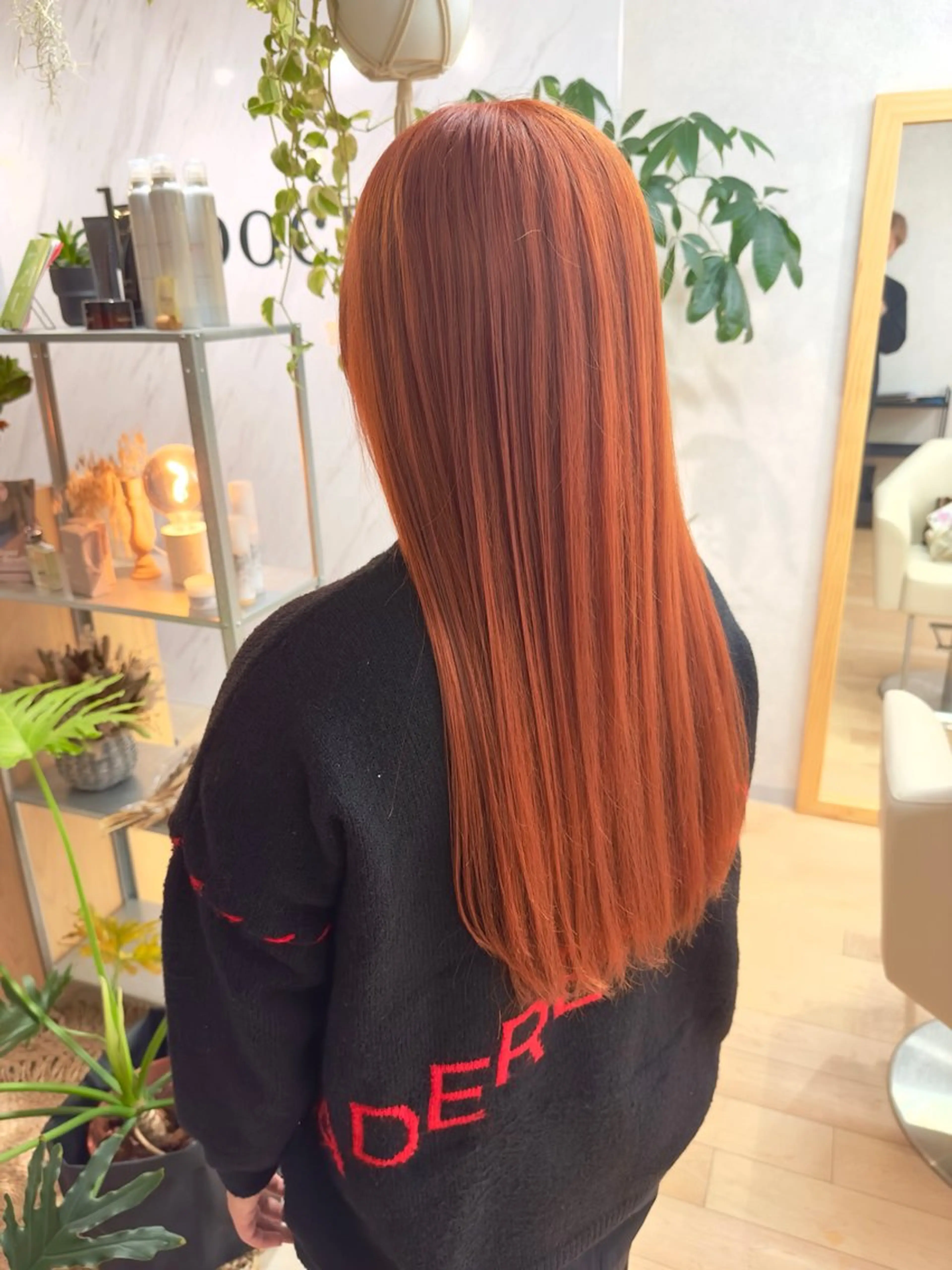 セミロング broocH 清水 駿【デザインカラー】のヘアスタイル