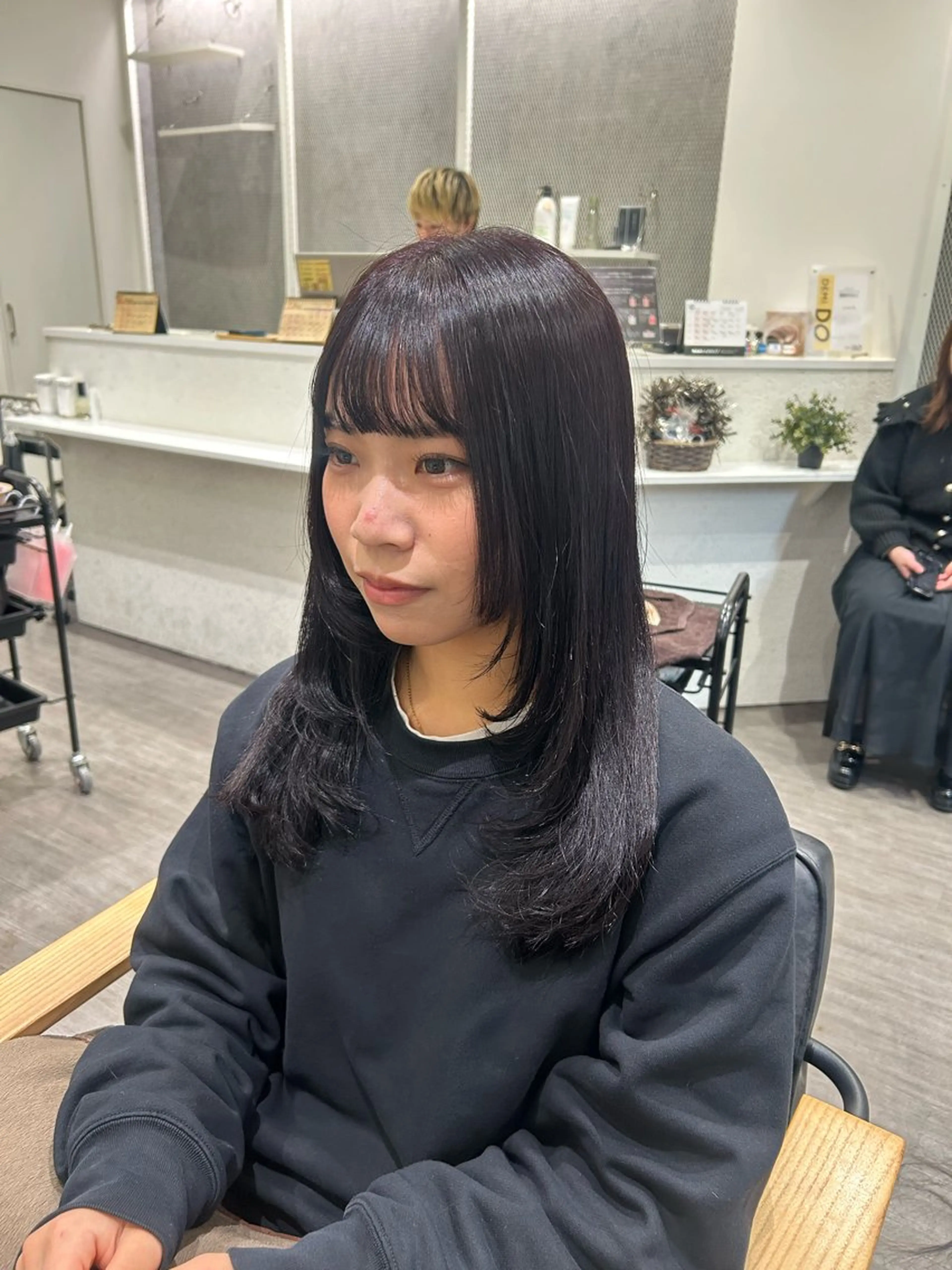 ロング カラー ヘアアレンジ レッドカラー レイヤーカット カット ヘアカラー トリートメント cocotte 💟草間紫音💟のヘアスタイル