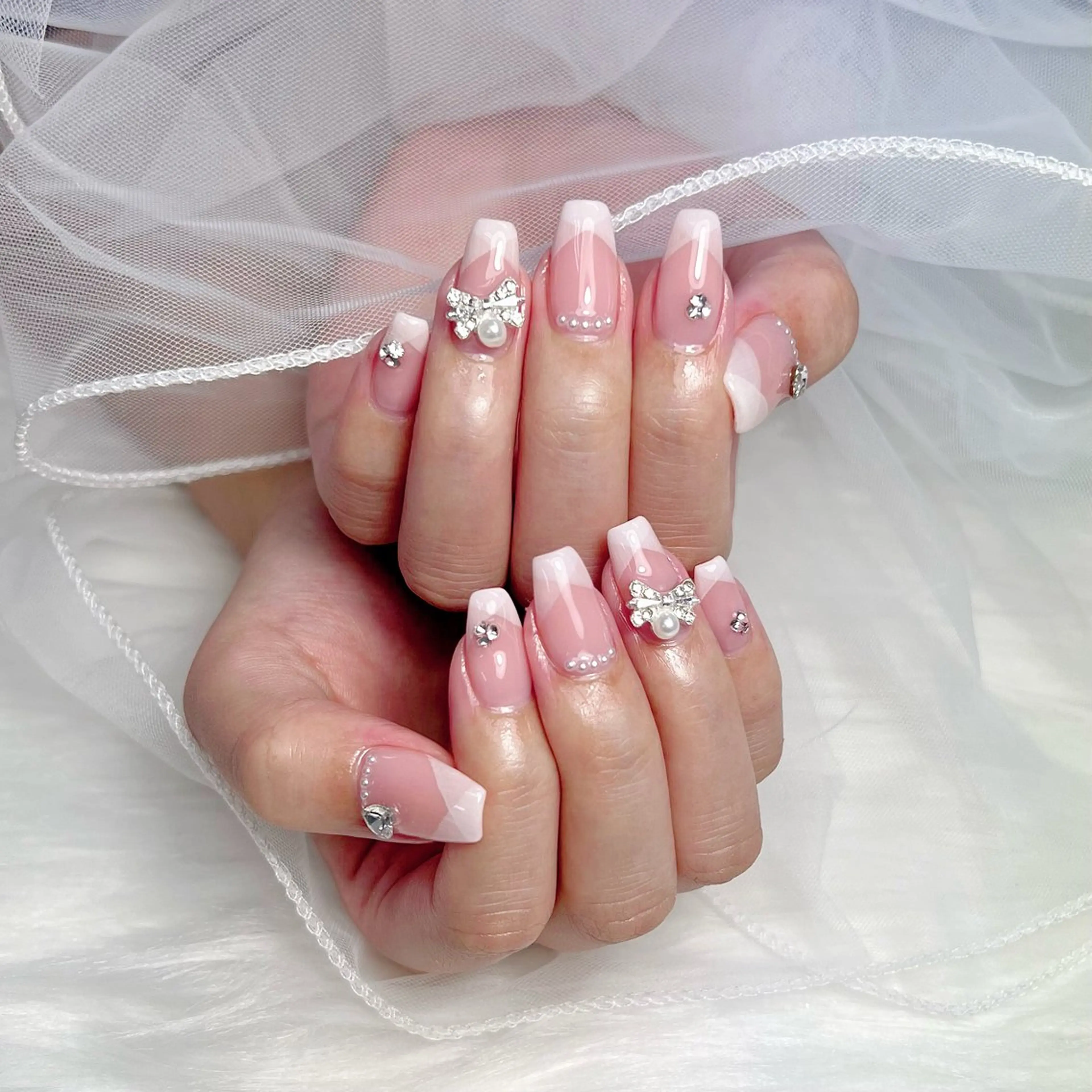 ネイル ハンドネイル Lino+ ネイル&よもぎ蒸しのネイルデザイン