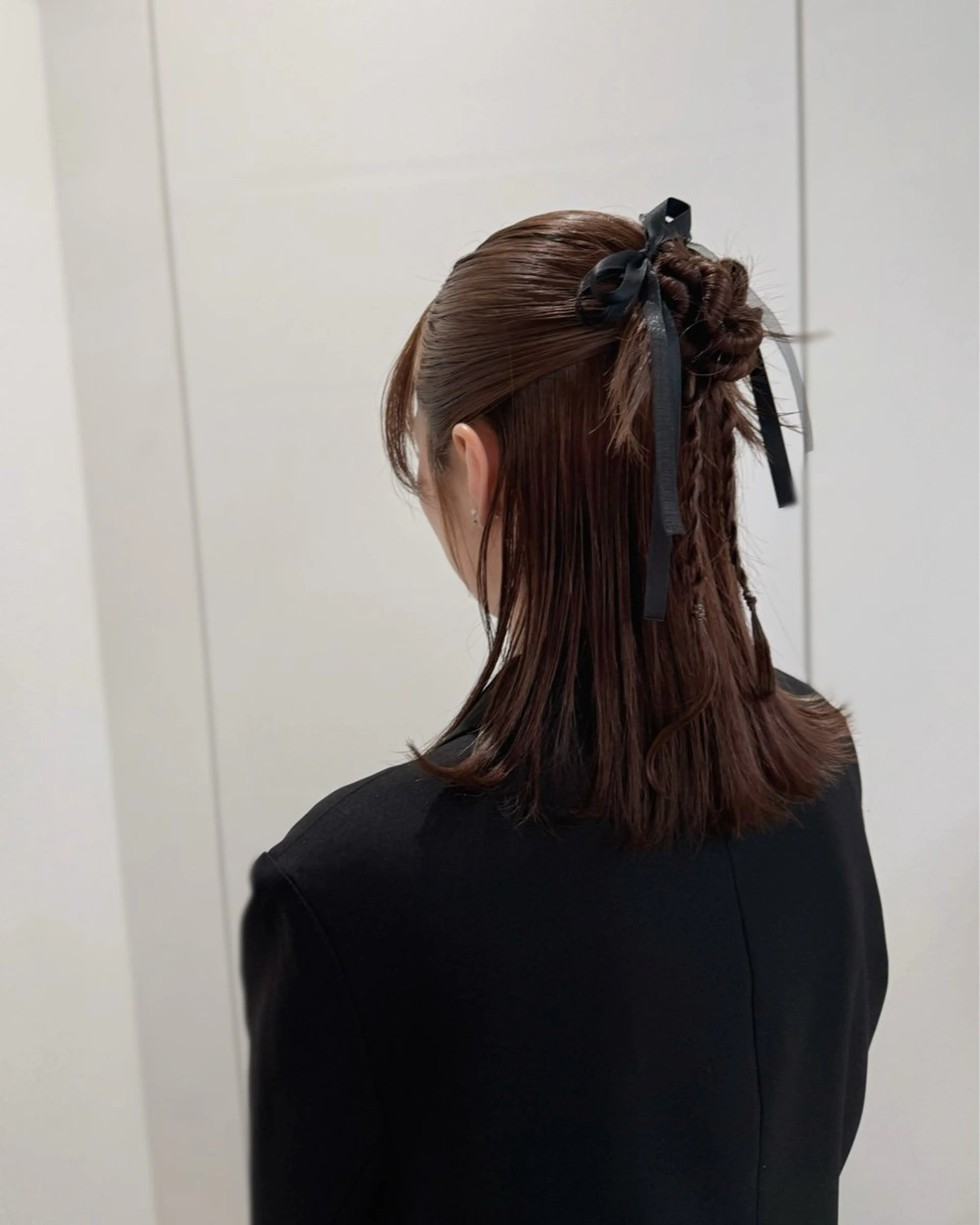 ミディアム カラー ヘアアレンジ ヘアセット 縮毛矯正+モテカラー 🎀✨MIHOのヘアスタイル