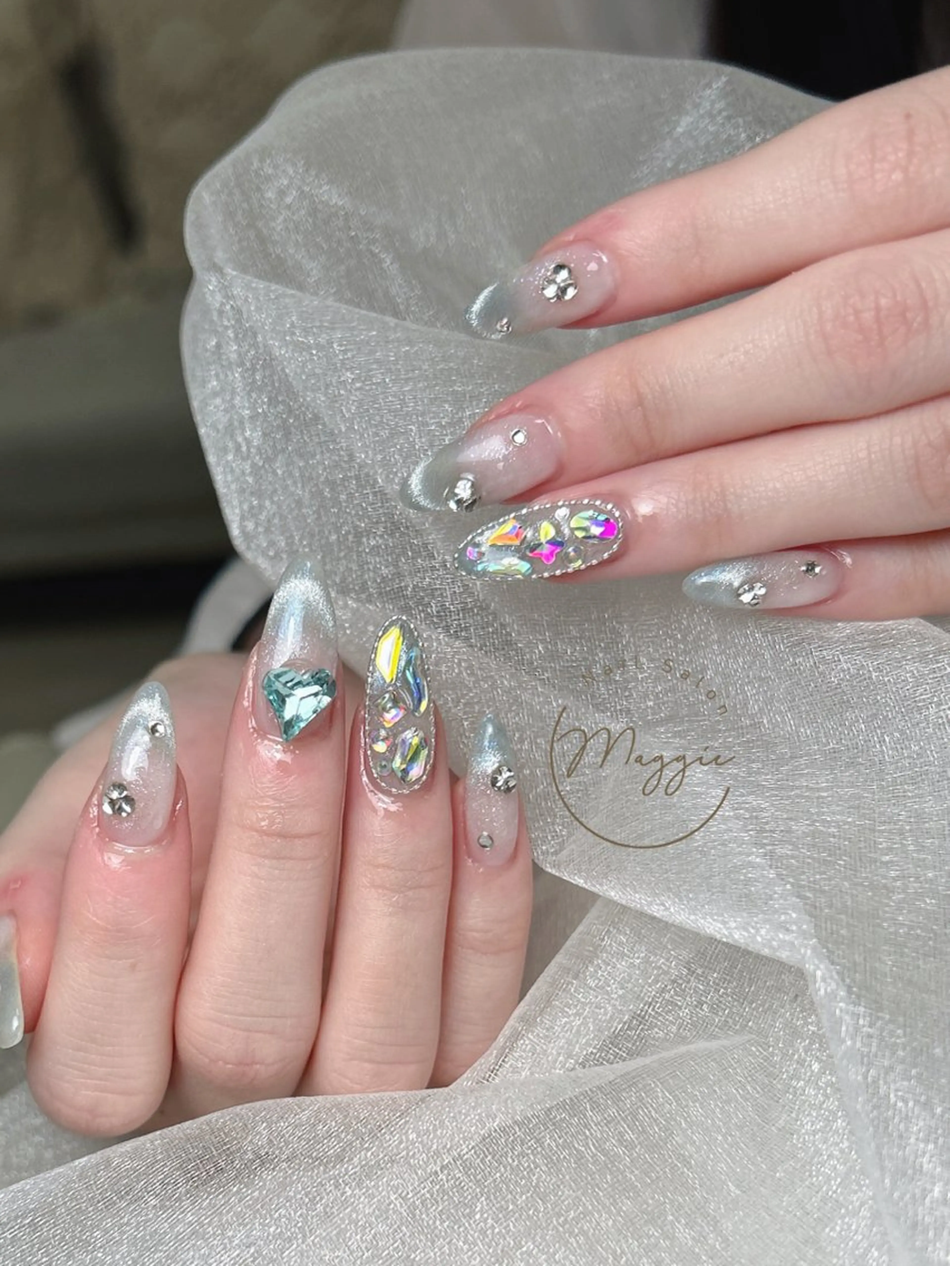 ネイル Maggie Nail🦩のネイルデザイン