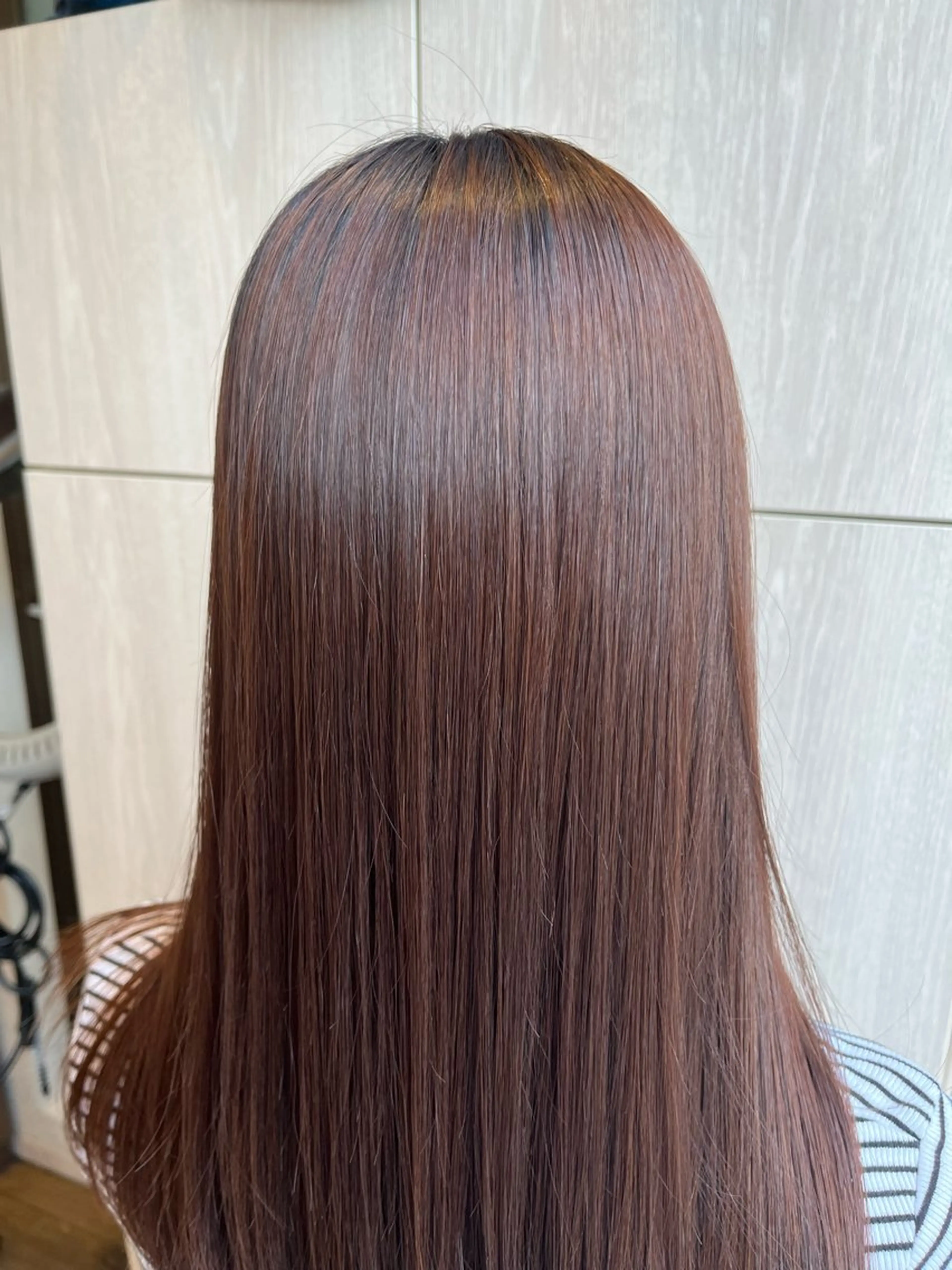 ロング カット 縮毛矯正 透明感カラー 大貫怜司のヘアスタイル