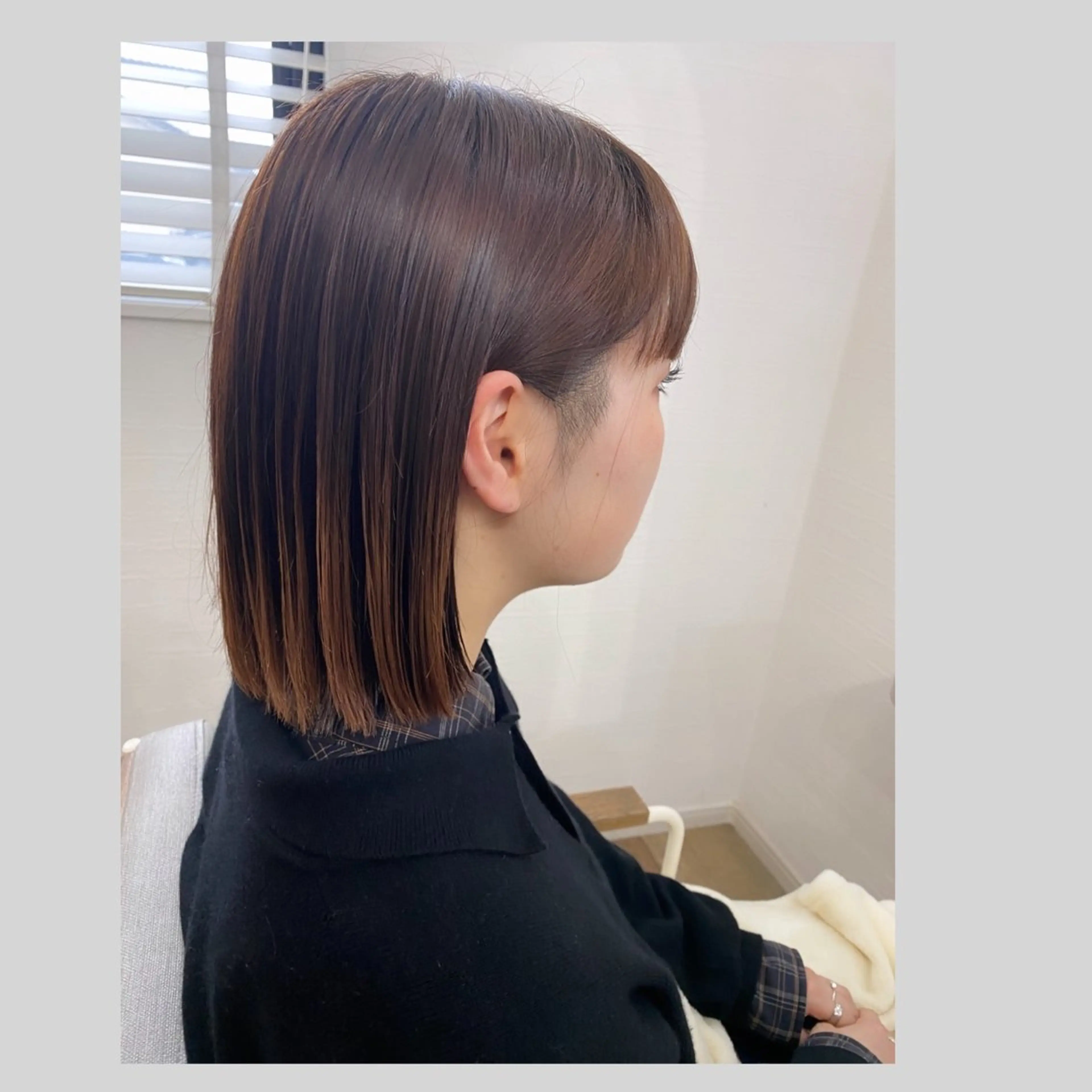 ショート ボブ 顔周りカット 佐藤 沙也輝のヘアスタイル