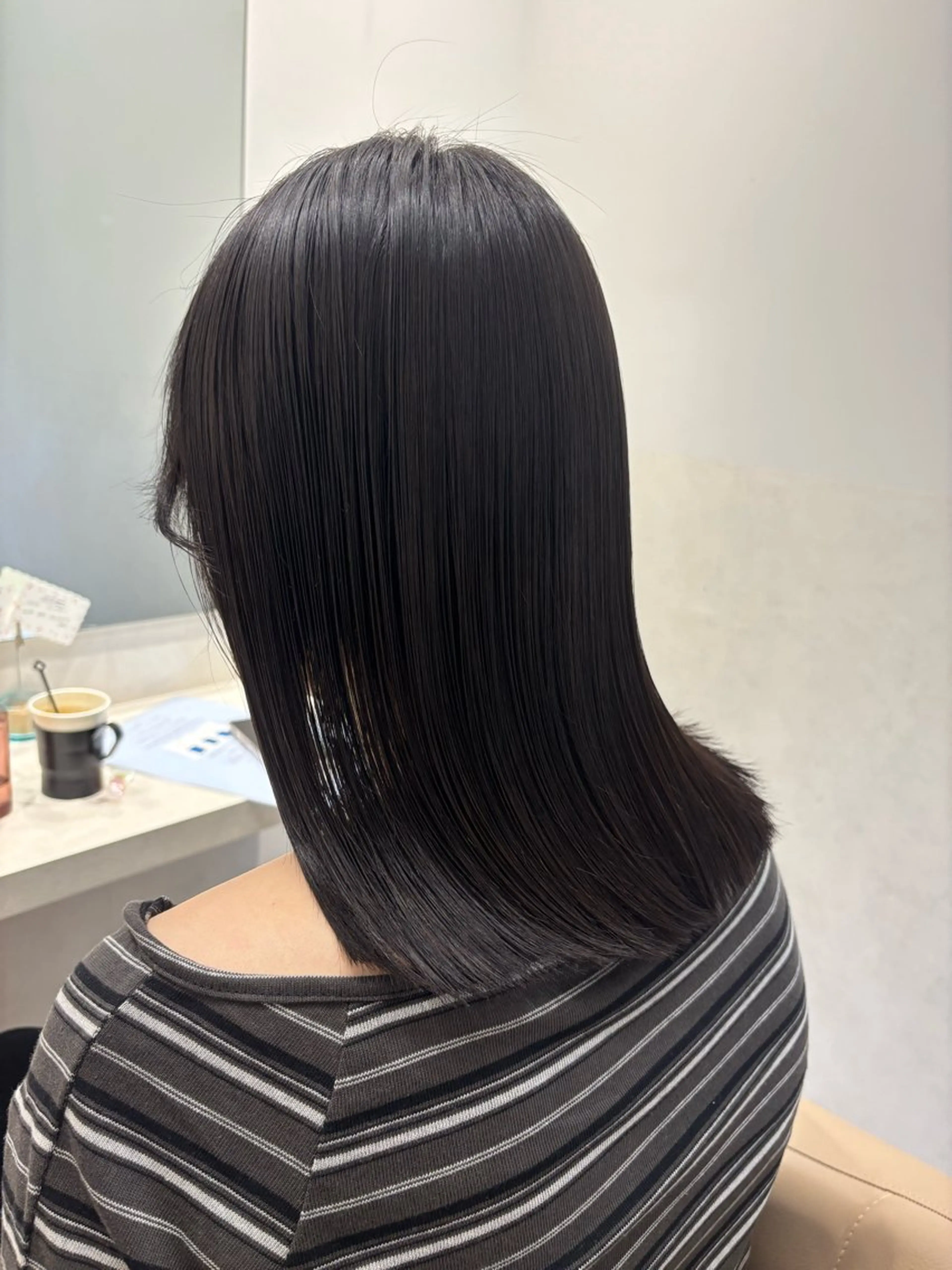 ミディアム カラー パーマ ヘアアレンジ ダークグレー ダークグレージュ グレージュ カット ヘアカラー トリートメント ヘッドスパ ヘアセット 押切 響　のヘアスタイル