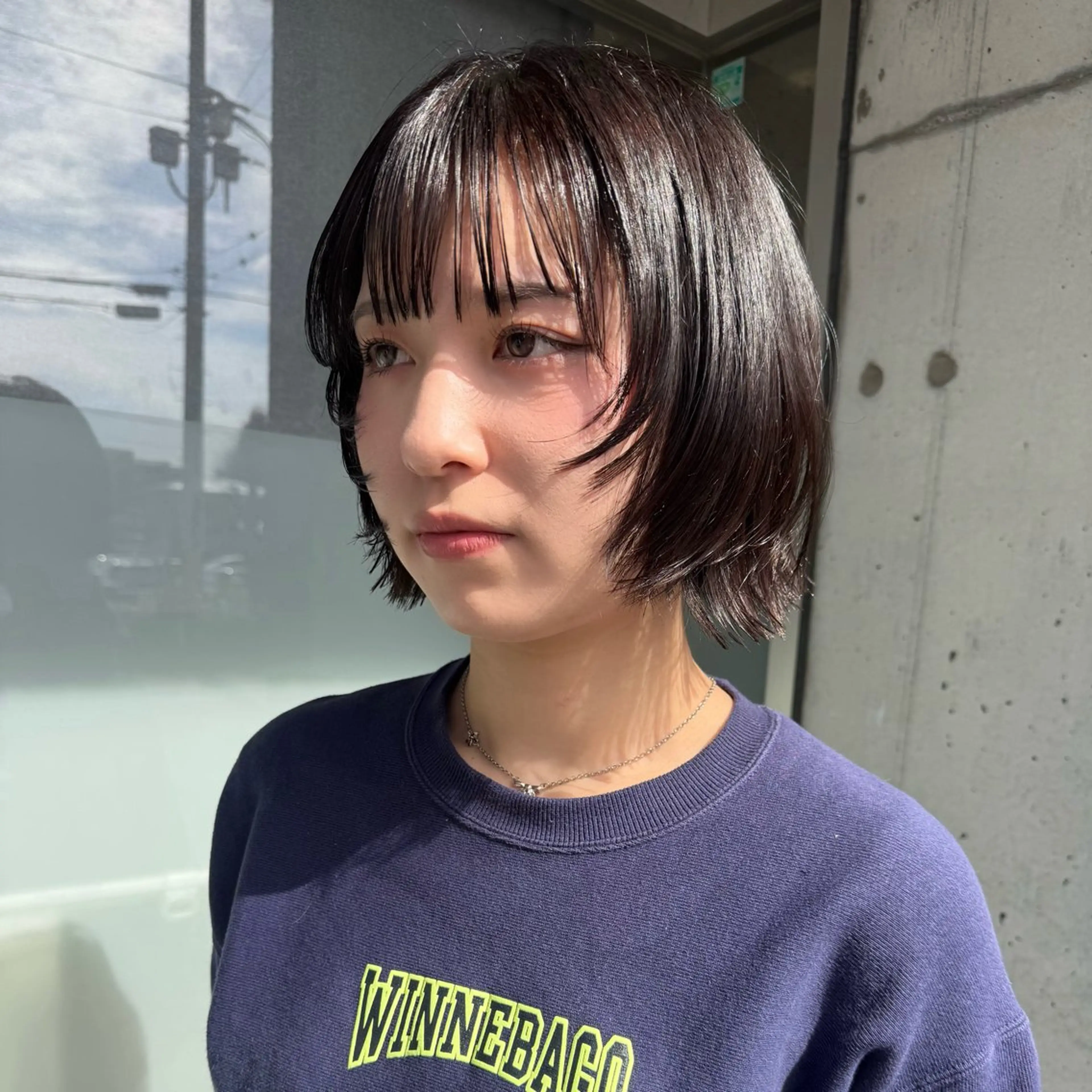 ショート ボブレイヤー ボブ レイヤーカット カット ヘアカラー トリートメント 会田有紀 /切りっぱなしボブのヘアスタイル