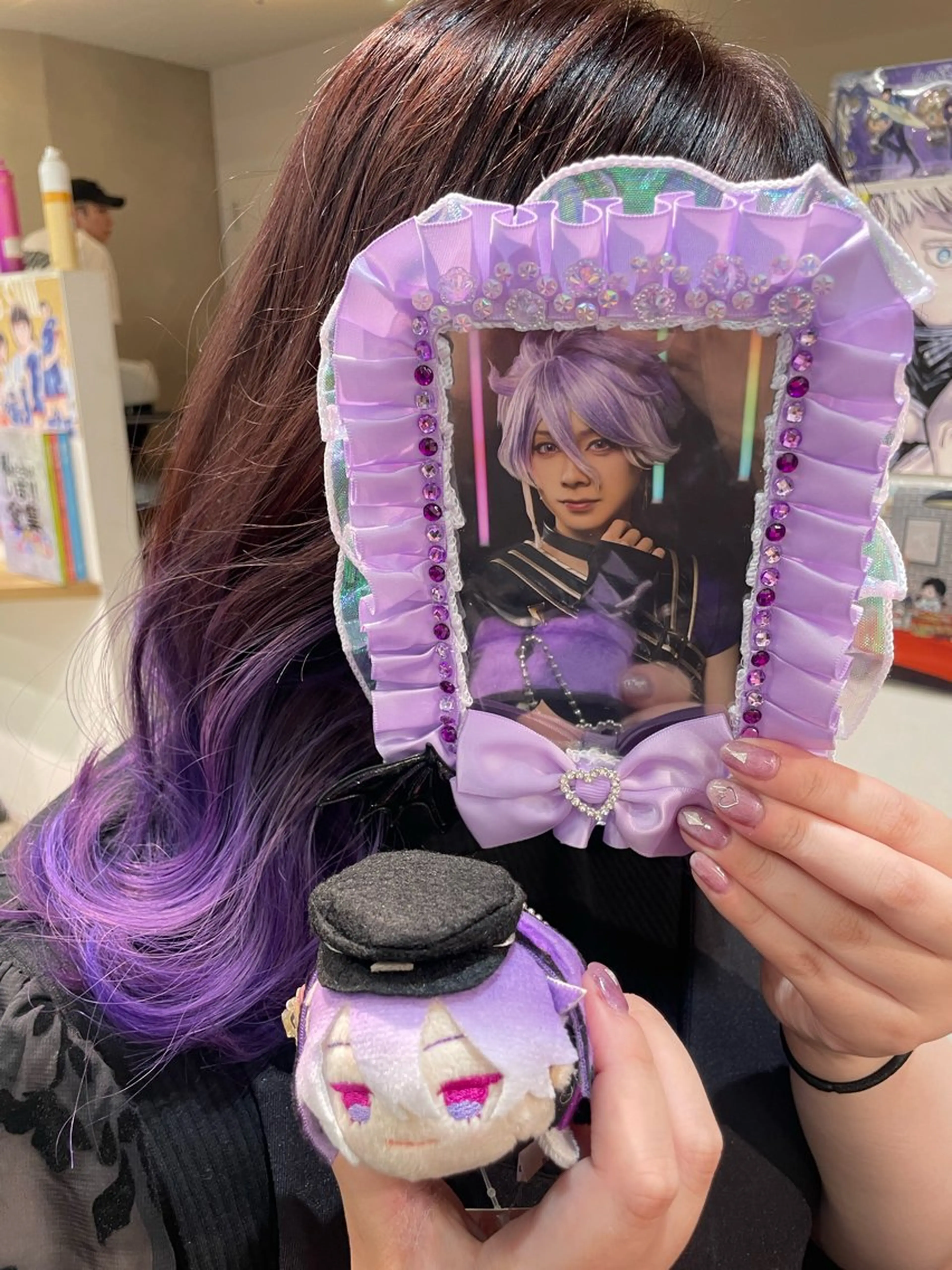 セミロング カラー カット ヘアカラー インナーカラー 推し ブリーチ  髪質改善のヘアスタイル