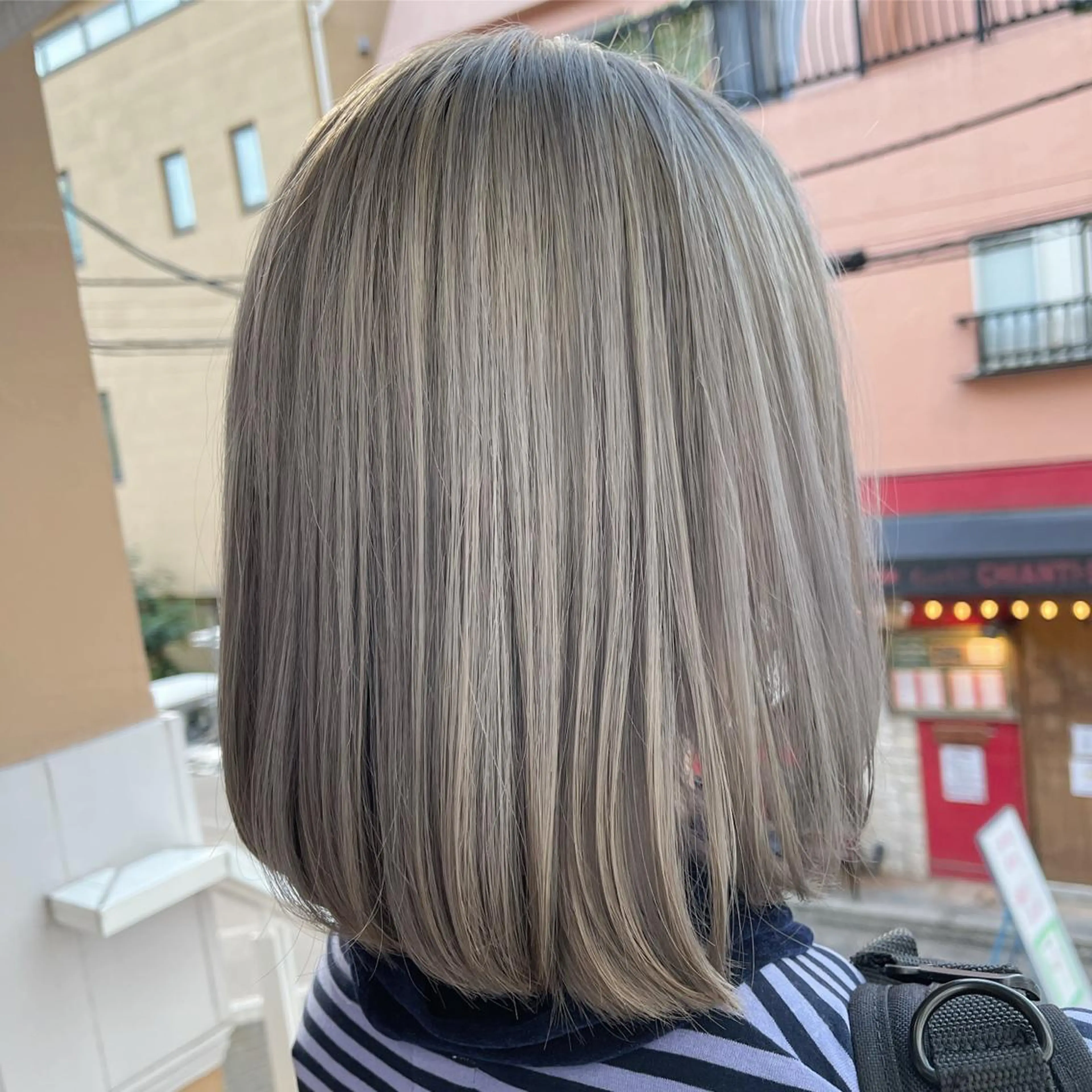 ミディアム 丸山 亜加理のヘアスタイル
