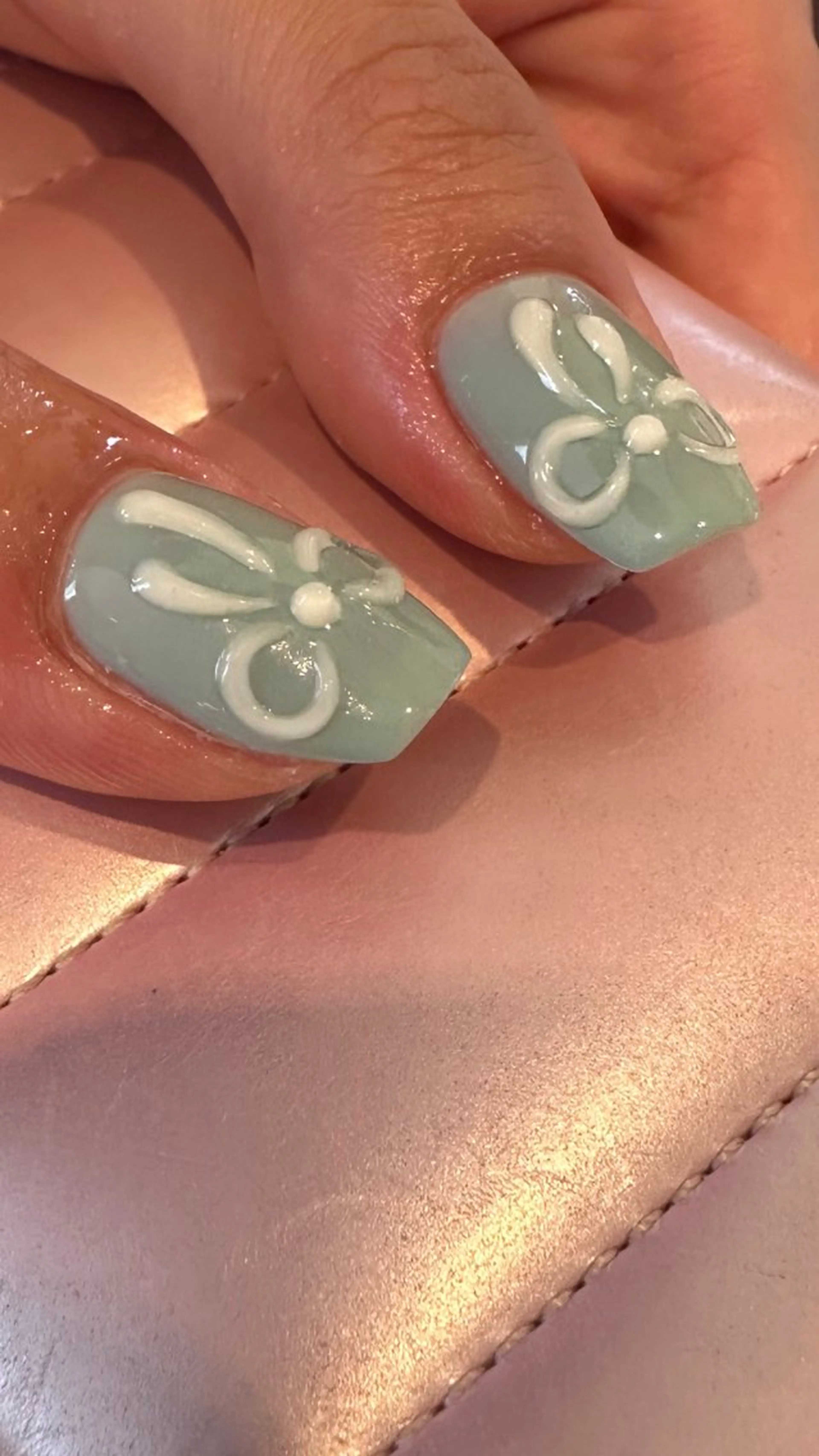 ネイル ハンドネイル 佐藤 穂乃香のネイルデザイン