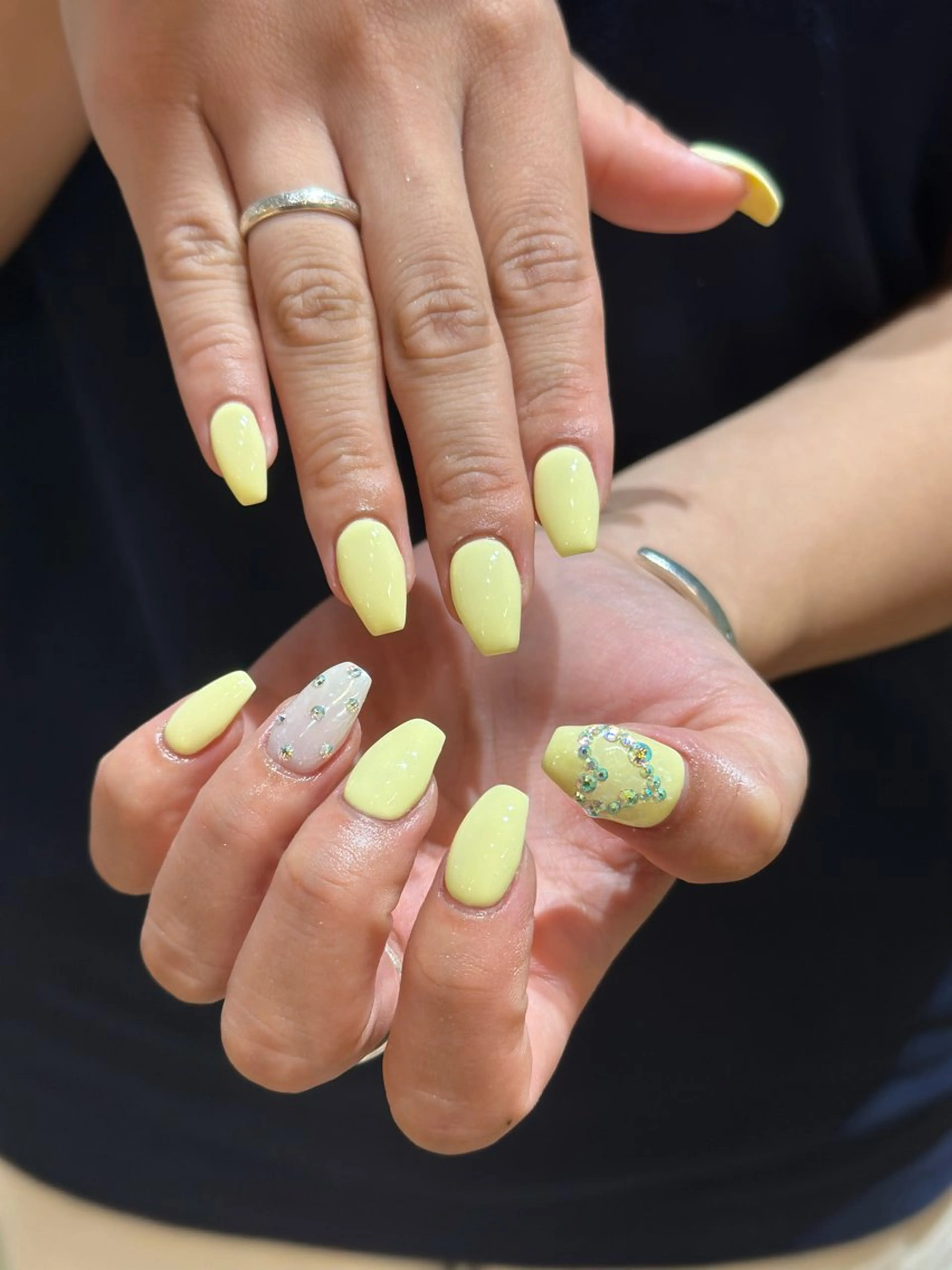 ネイル ハンドネイル 松永 稚奈のネイルデザイン