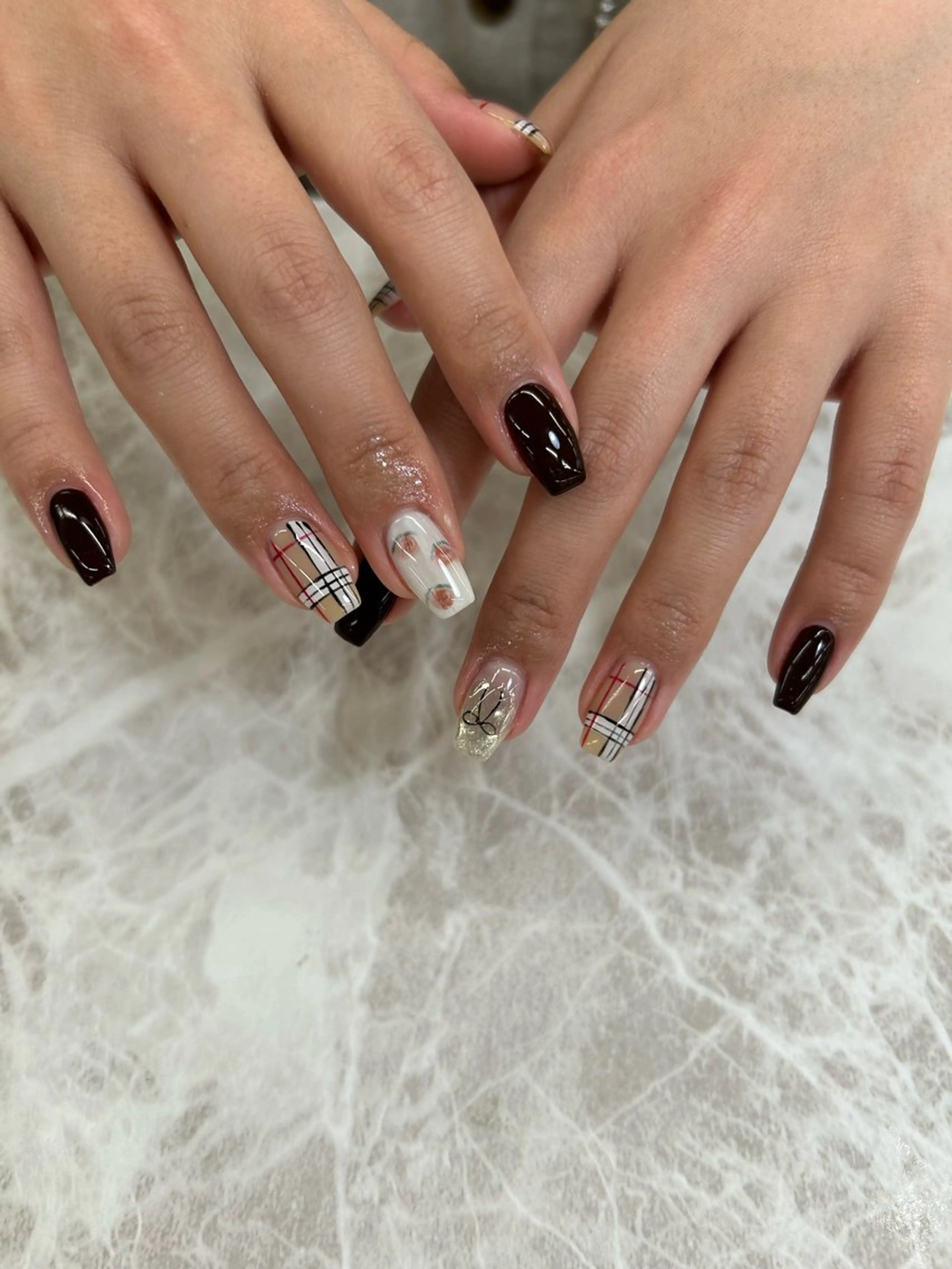 ネイル ハンドネイル repos yoshitomeのネイルデザイン