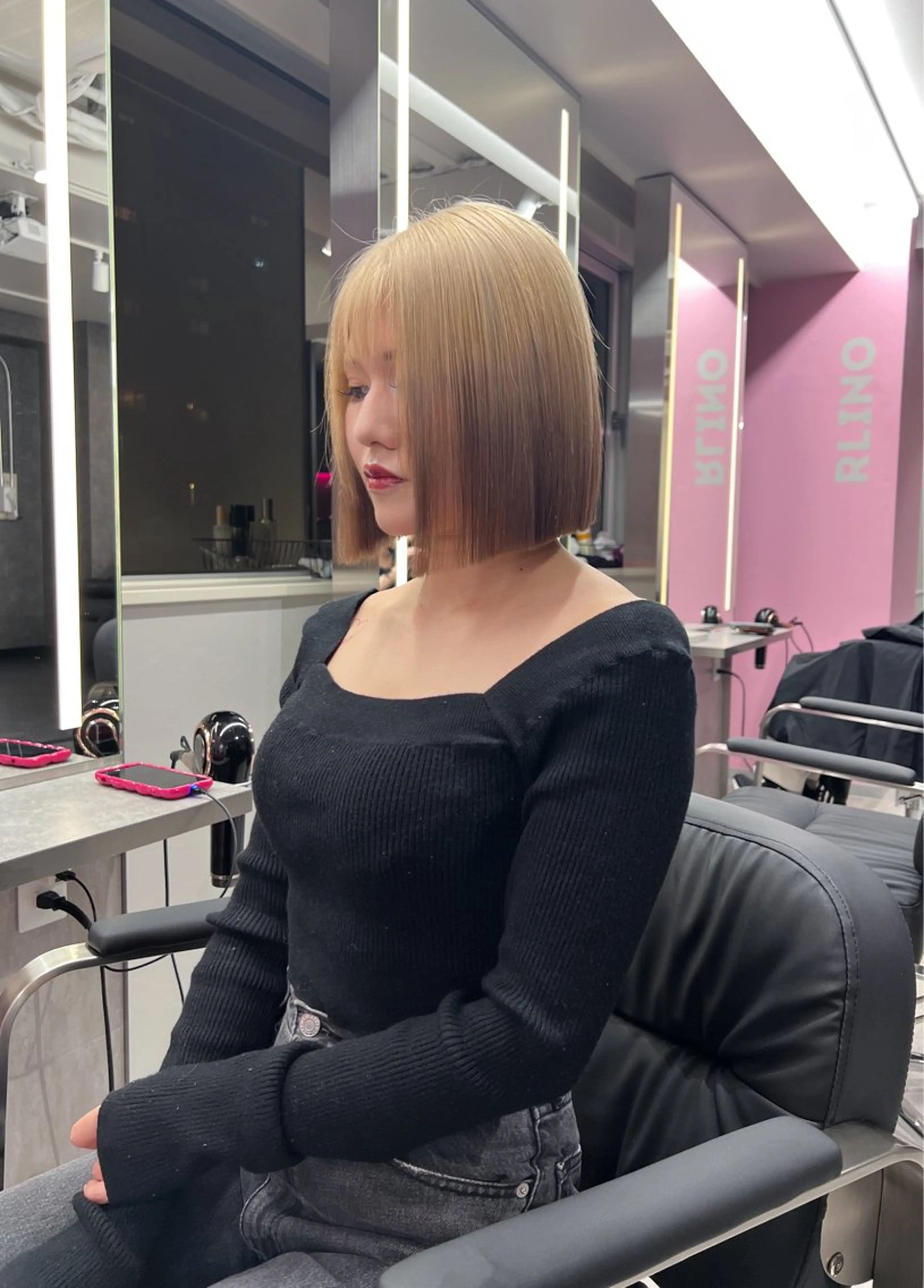 ショート カット ヘアカラー YU TOのヘアスタイル