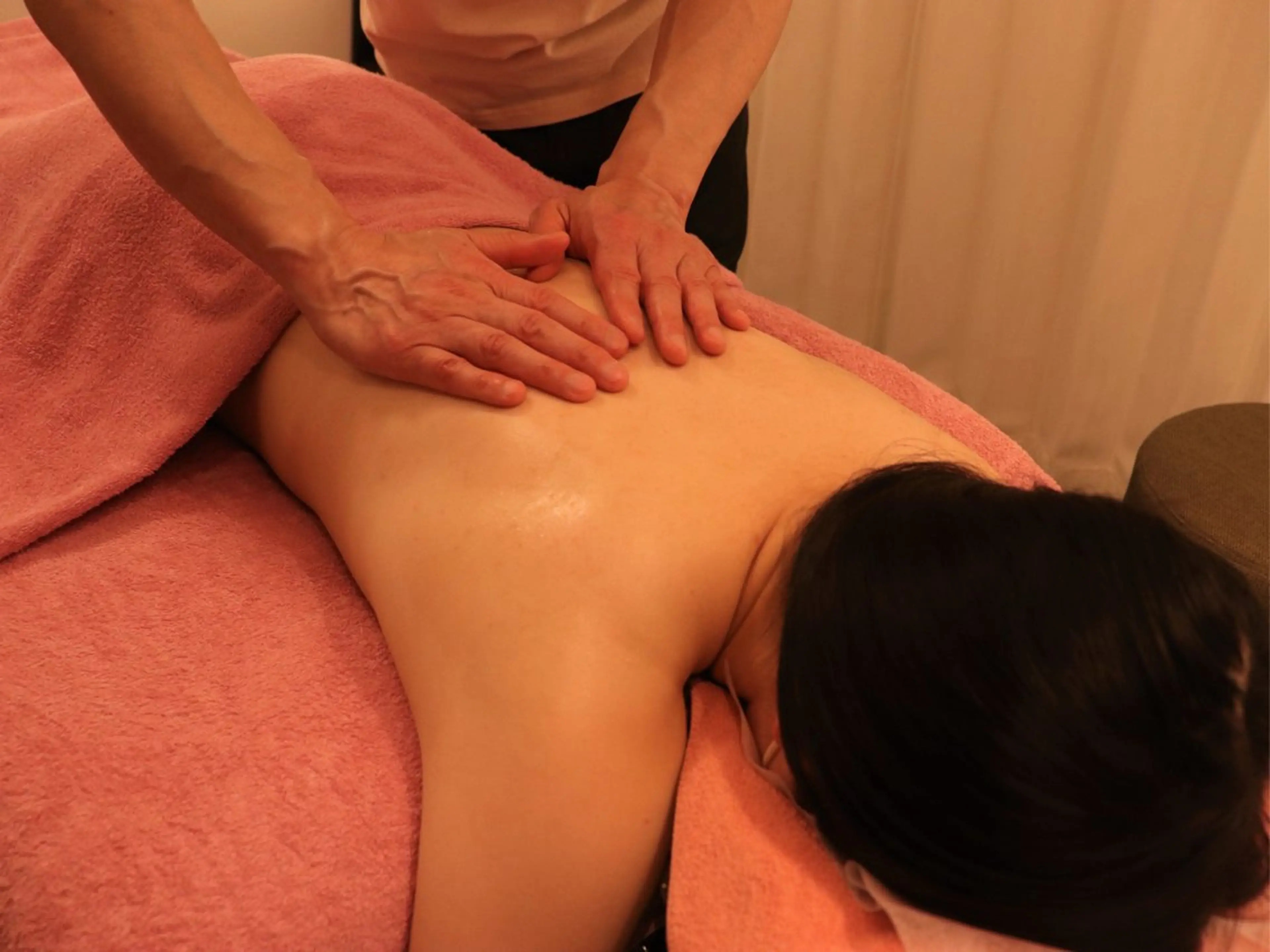 ♡オイルリンパマッサージ150分＊巡りの出口までしっかり流す満足ケア（名古屋/男性セラピスト）の写真
