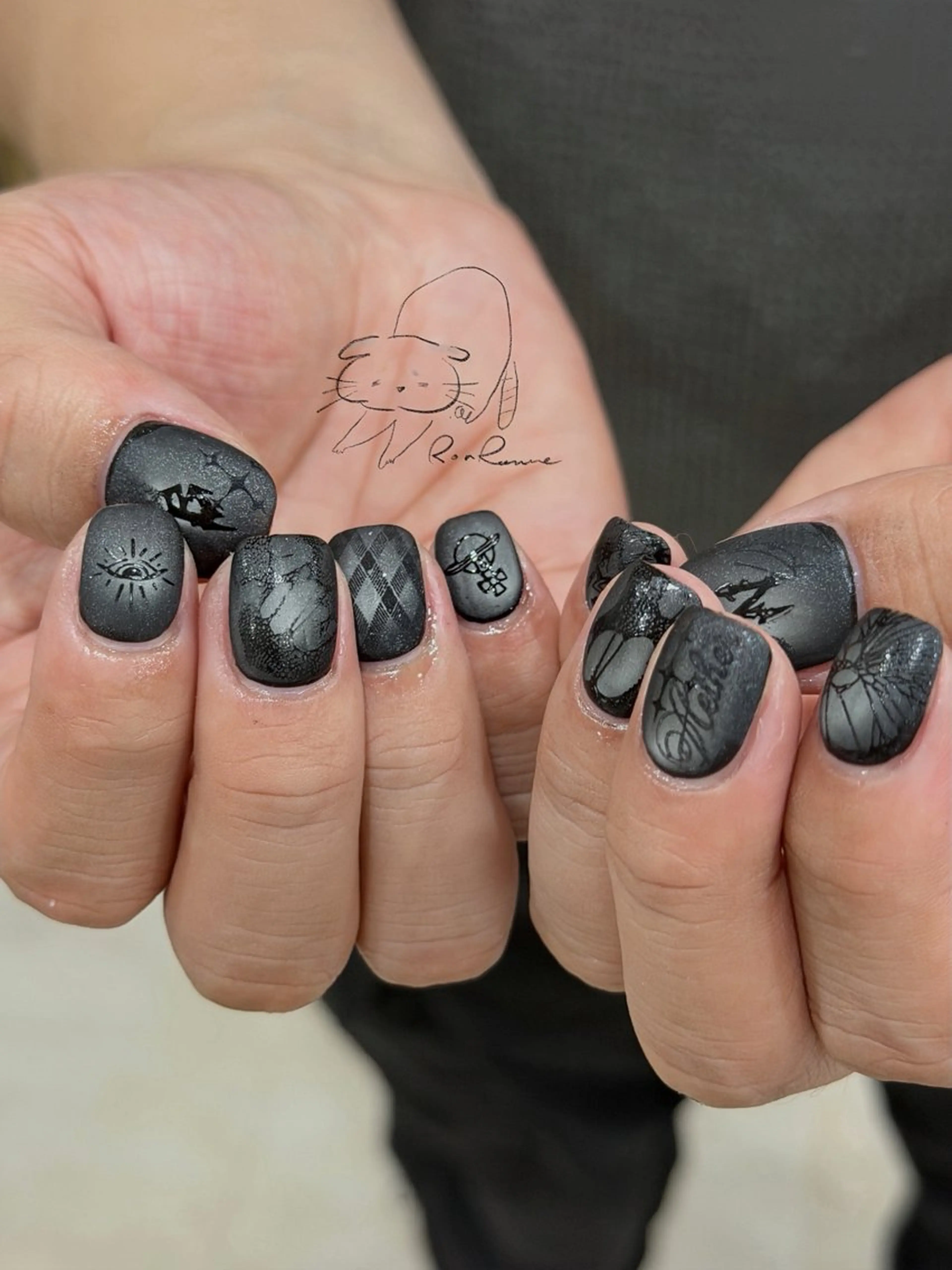 ネイル オーロラネイル 長さ出し フレンチネイル ジェルネイル ミラーネイル ハンドネイル ronronne .のネイルデザイン