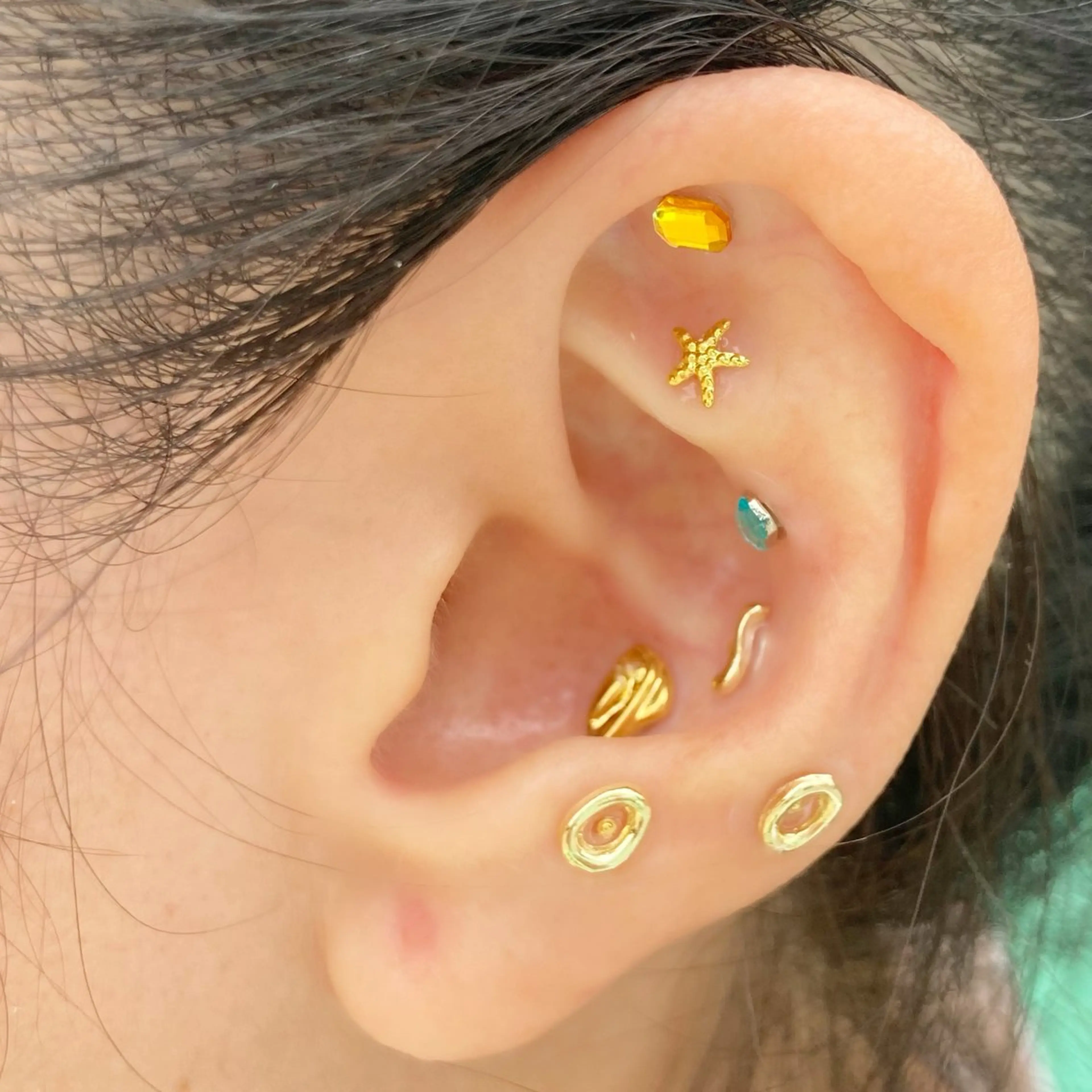 💎mimitsubo jewelry👂(両耳12粒まで)耳マッサージ付き💡の写真