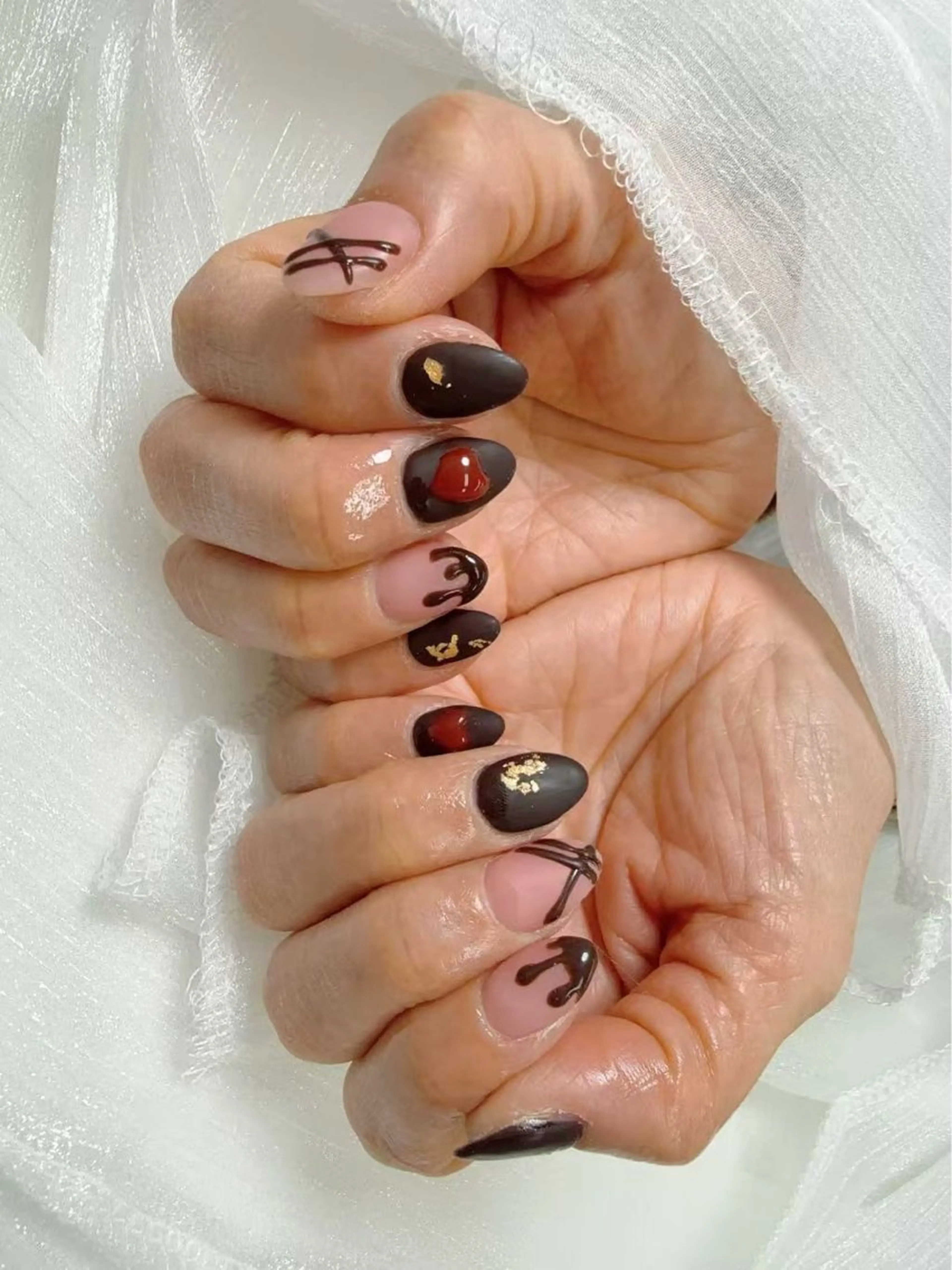 ネイル アートネイル チークネイル 長さ出し フットネイル ジェルネイル 山田 由奈のネイルデザイン