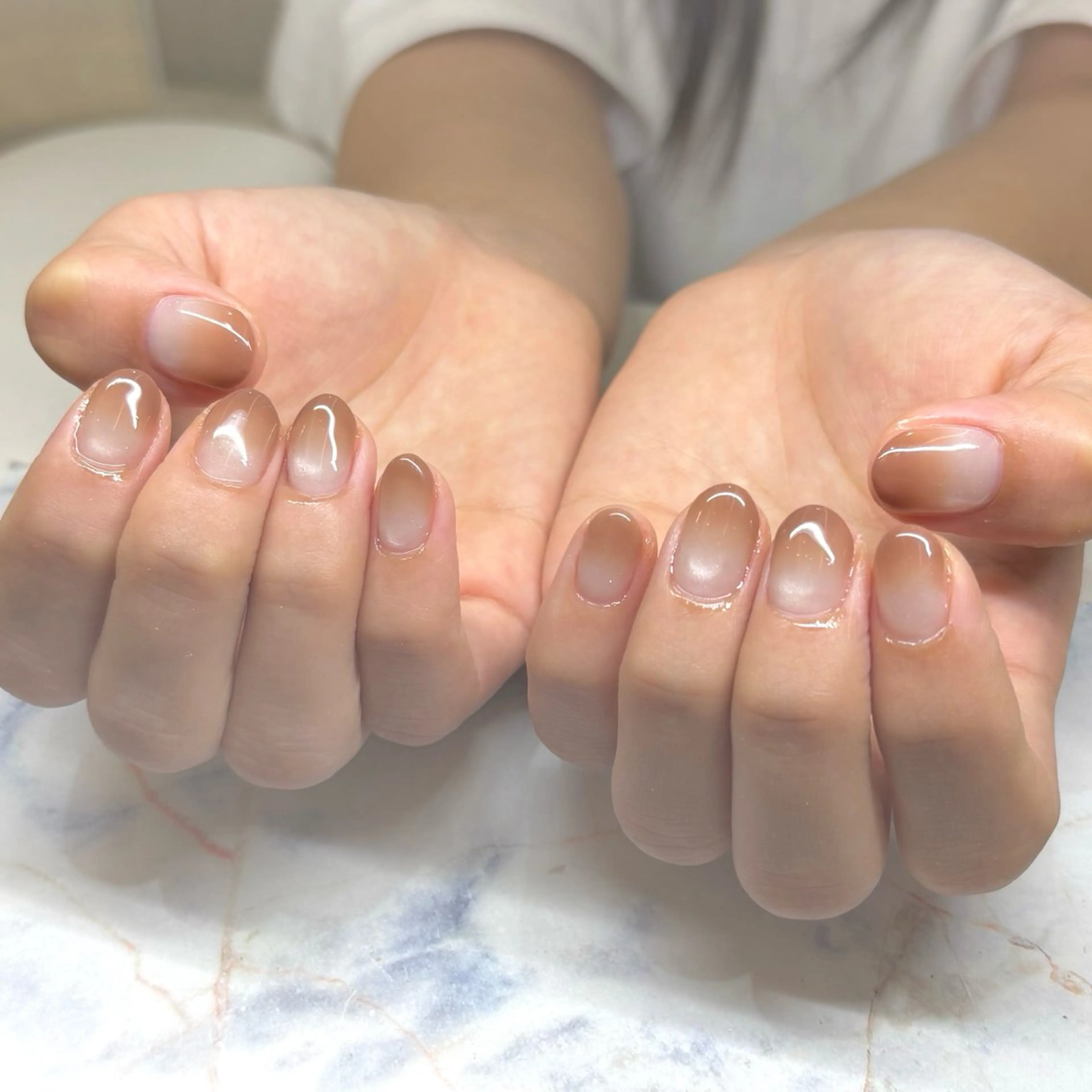 ネイル ブラウン グラデーション マグネットネイル BeautyFavo .byRyokaのネイルデザイン