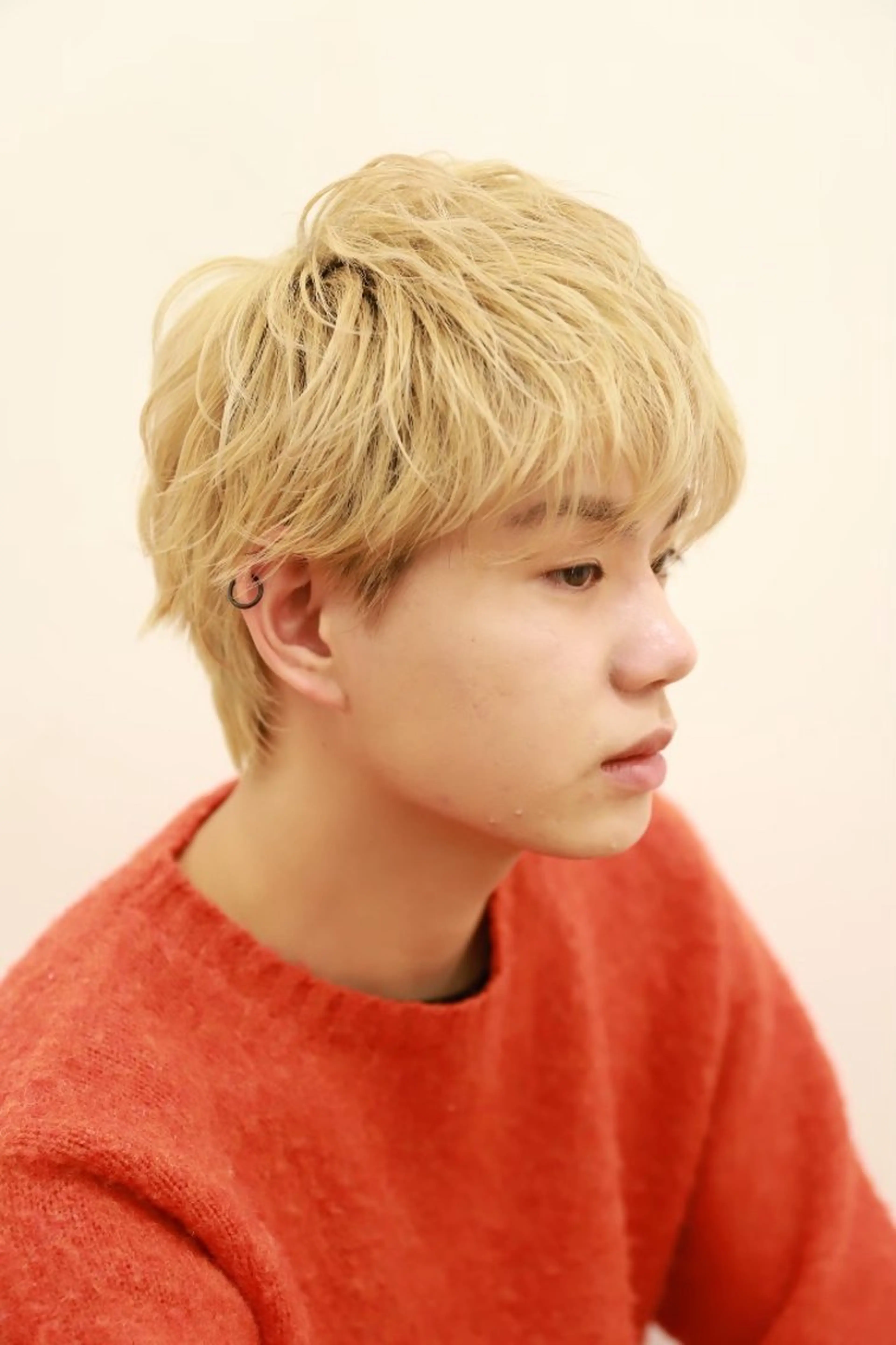 メンズ カラー メンズハイトーン 抜きっぱなしブロンド ハイトーンカラー 韓国風メンズ/垢抜け /メイク男子/キャロのヘアスタイル