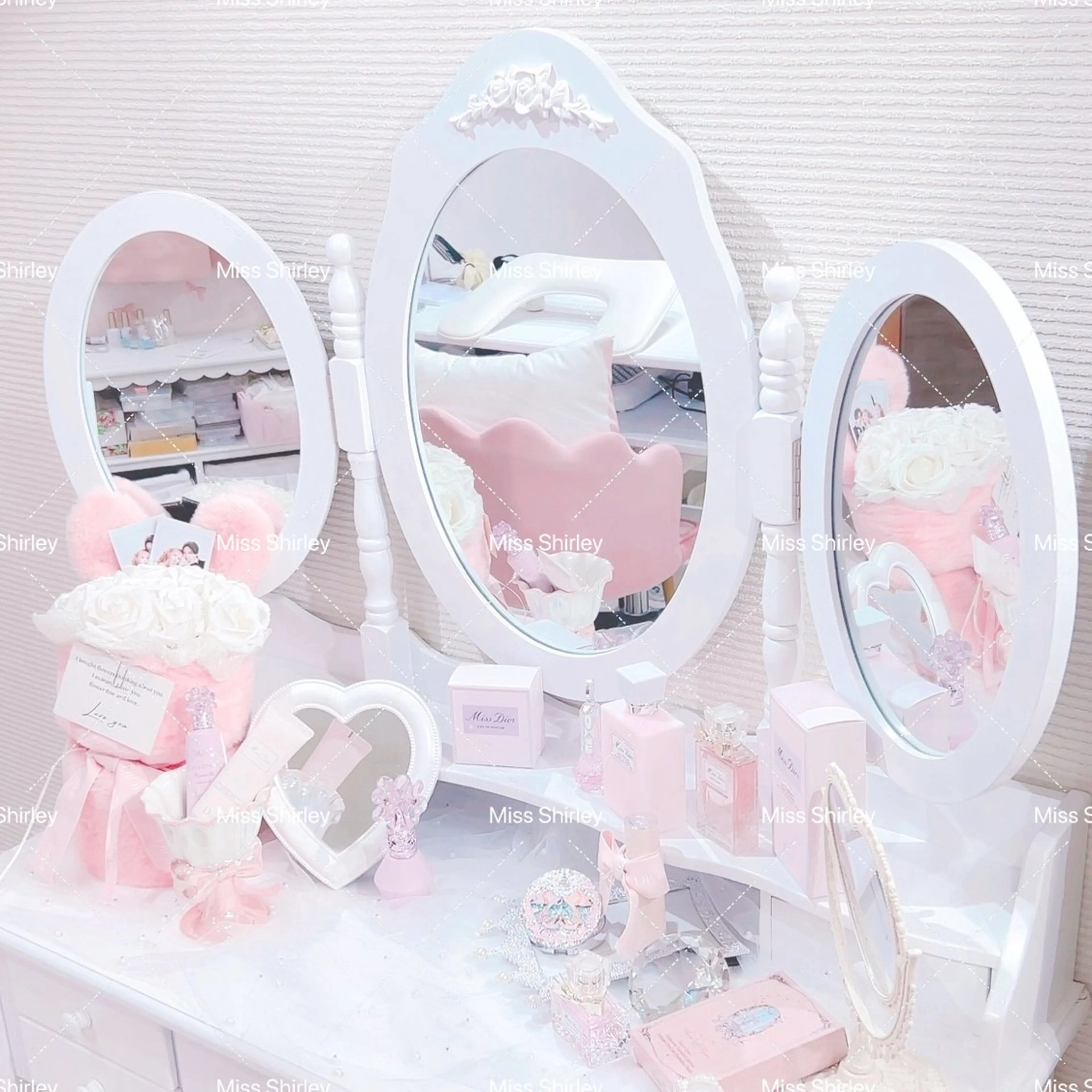 ネイル Miss Shirley新宿のネイルデザイン