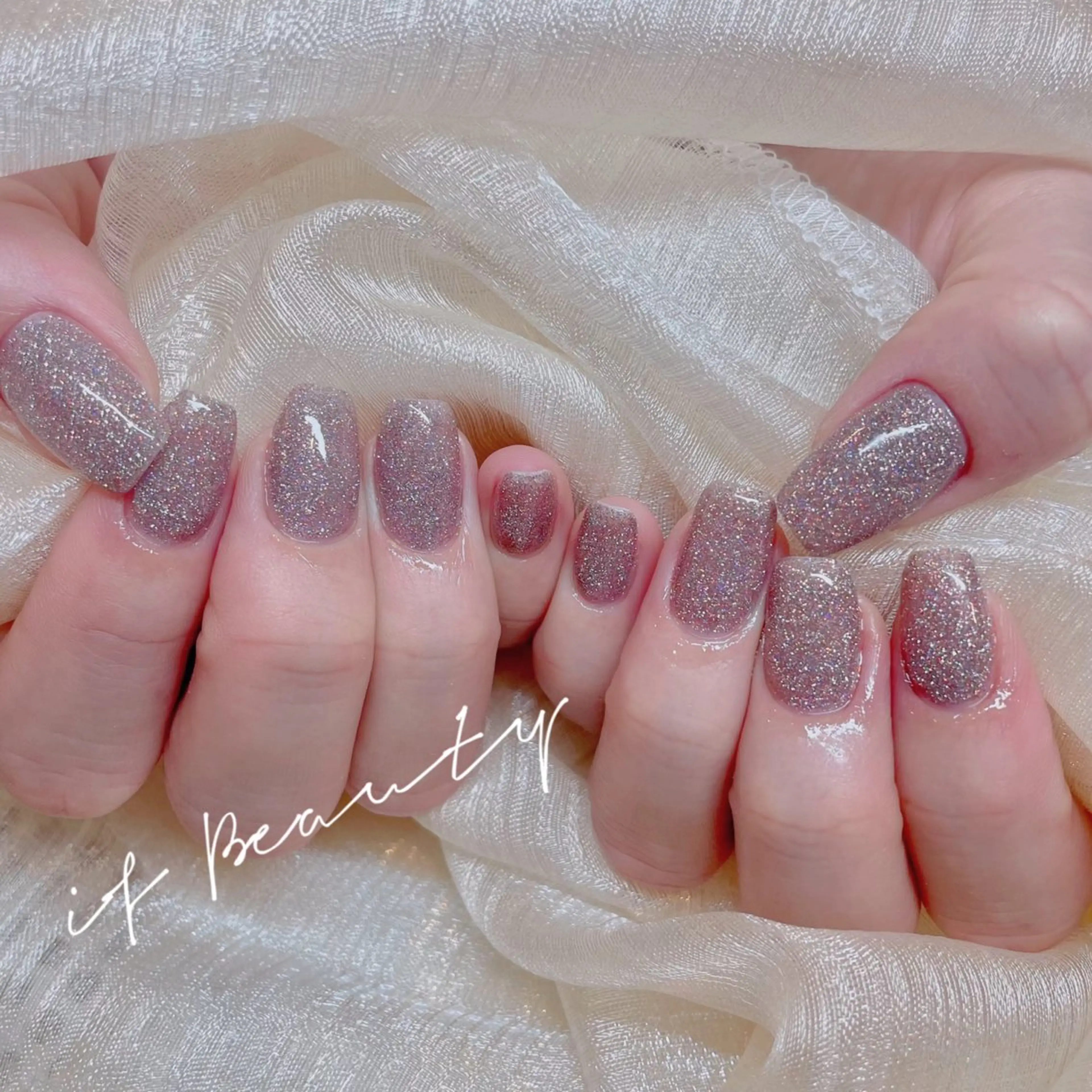 ネイル フラッシュネイル ラメ(グリッター) イフ ビューティーのネイルデザイン